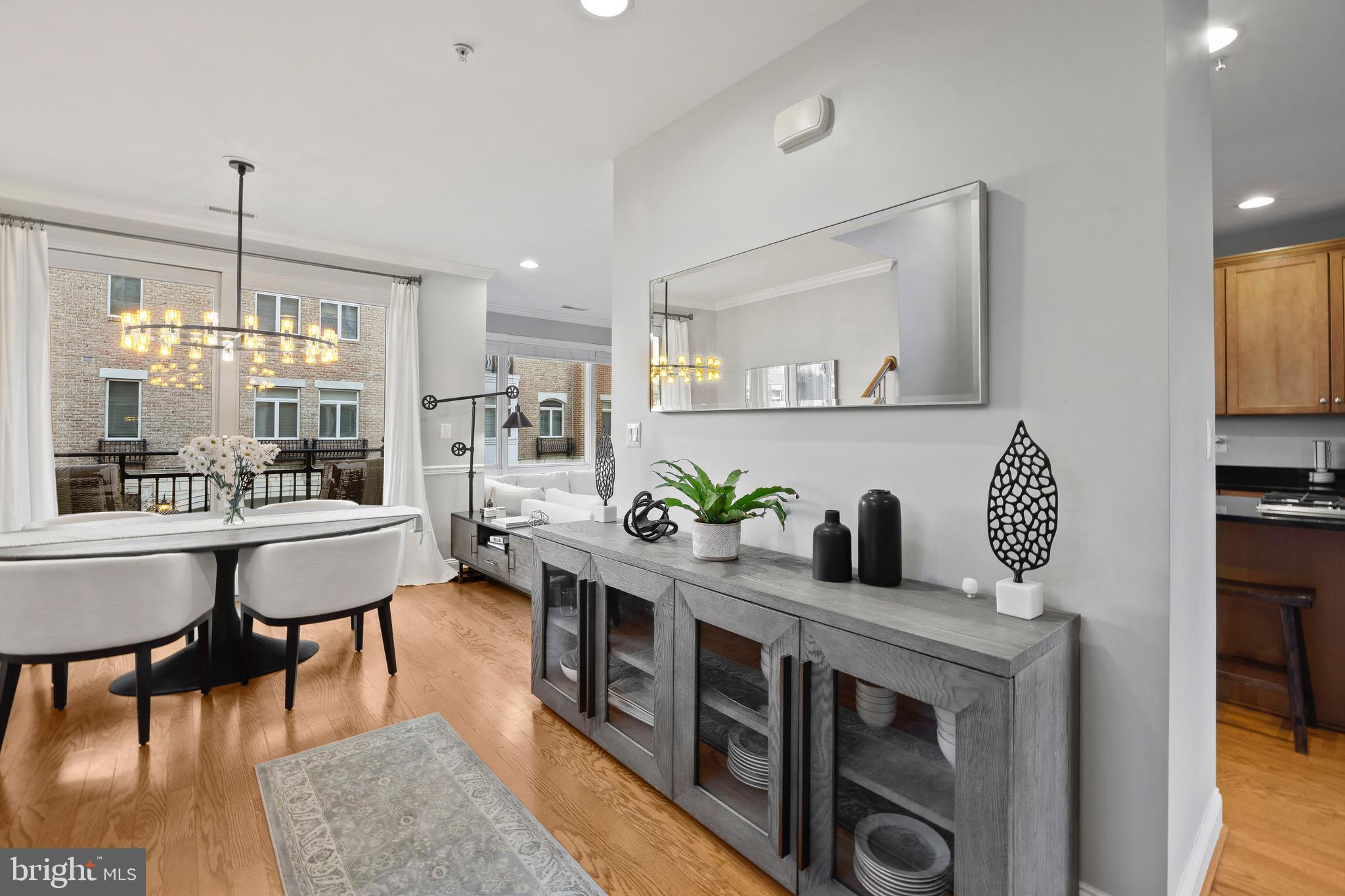 PIER HOMES AT HARBORVIEW - Residential