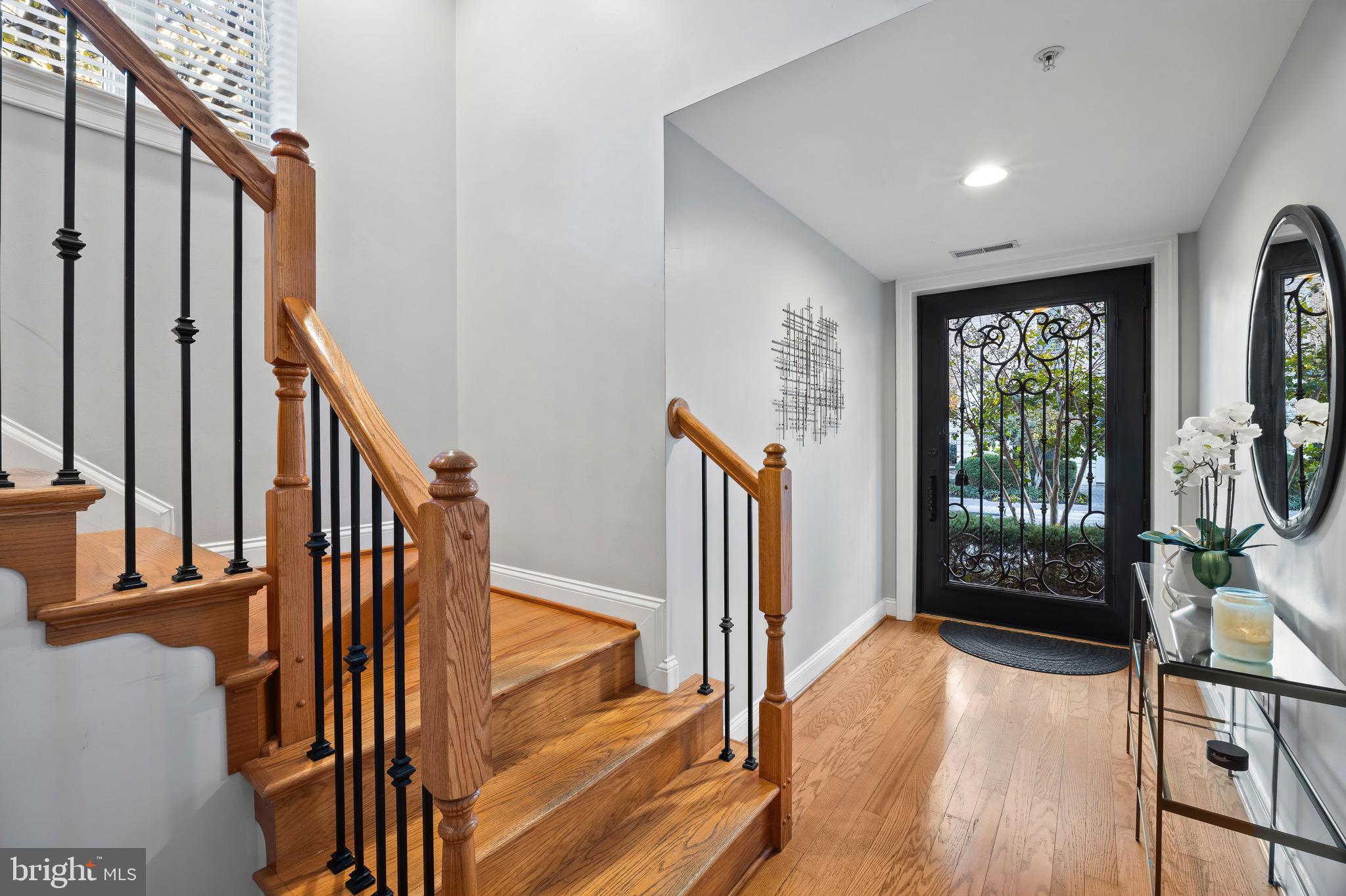 PIER HOMES AT HARBORVIEW - Residential