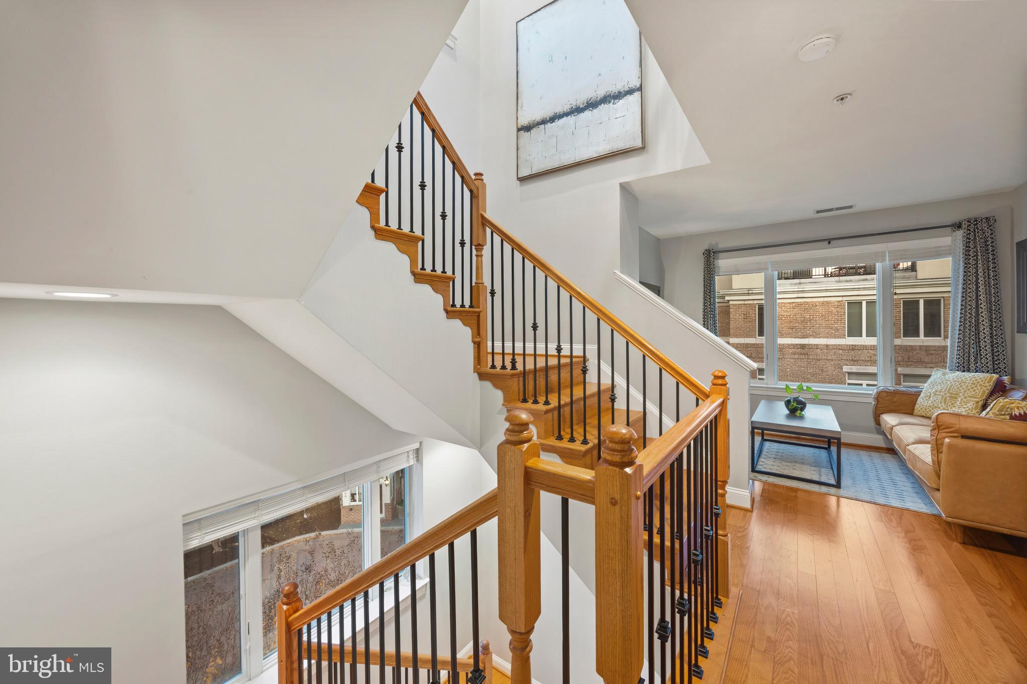 PIER HOMES AT HARBORVIEW - Residential