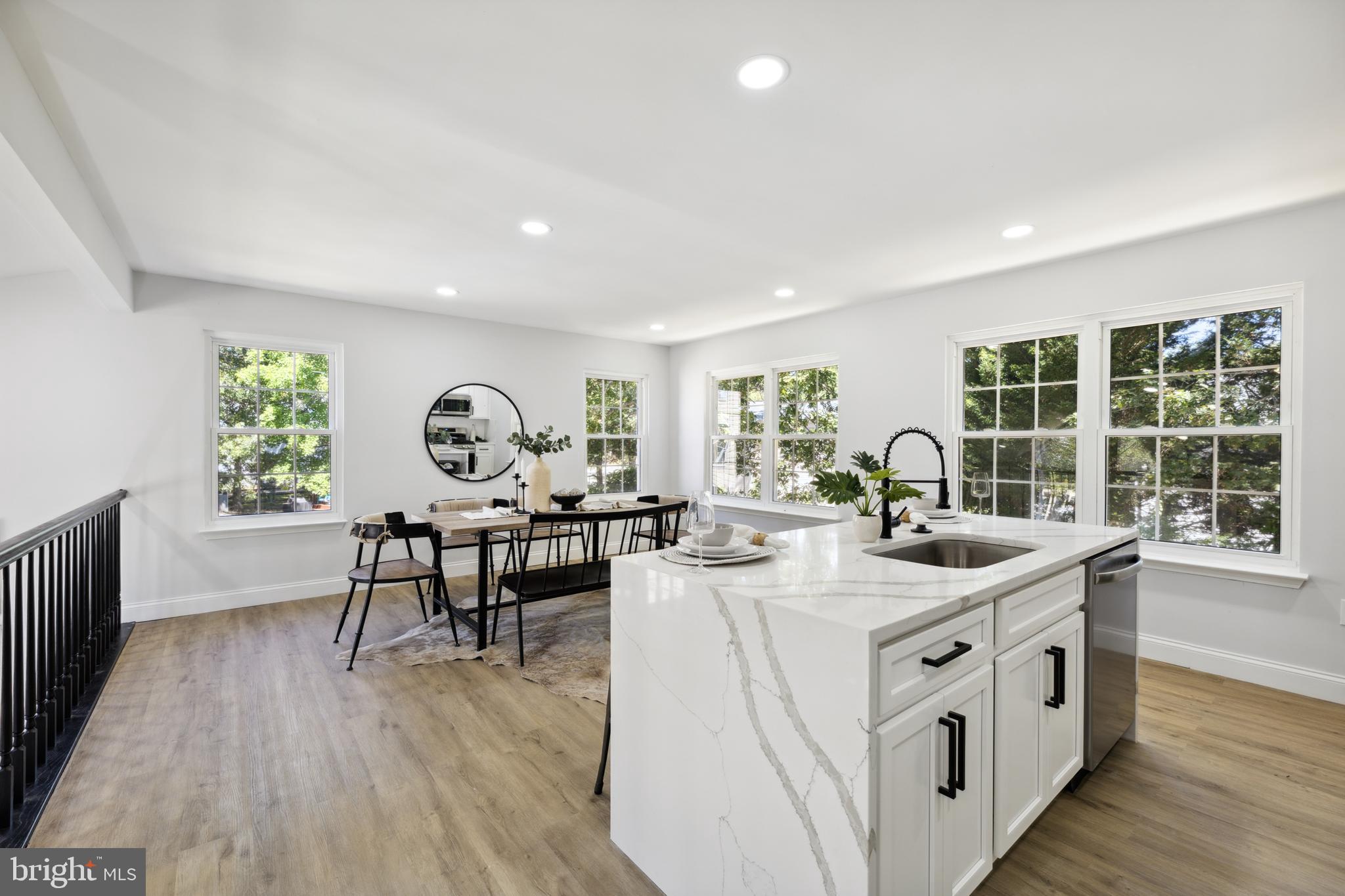 DORCHESTER NEIGHBORHOOD - Residential