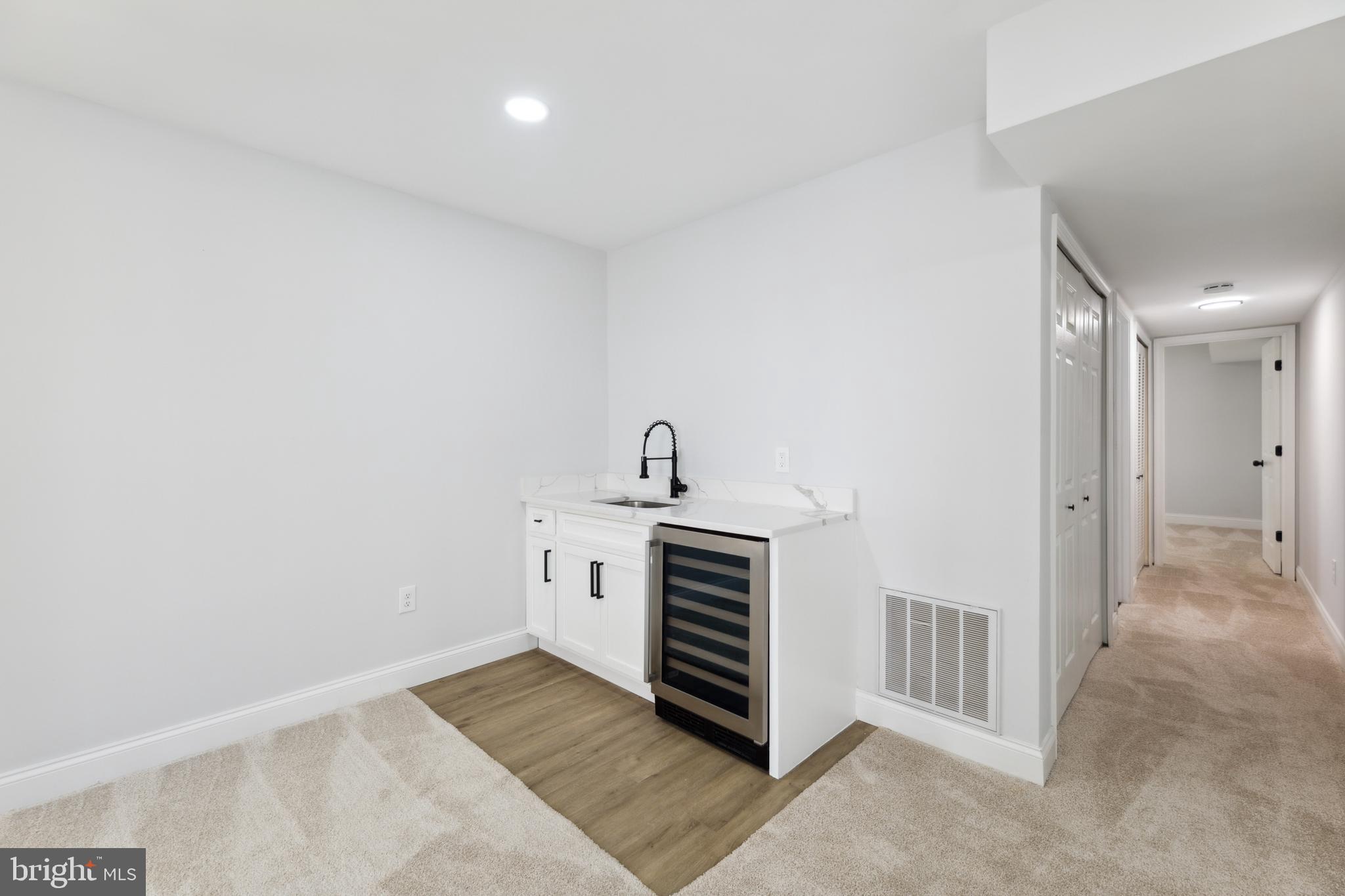 DORCHESTER NEIGHBORHOOD - Residential