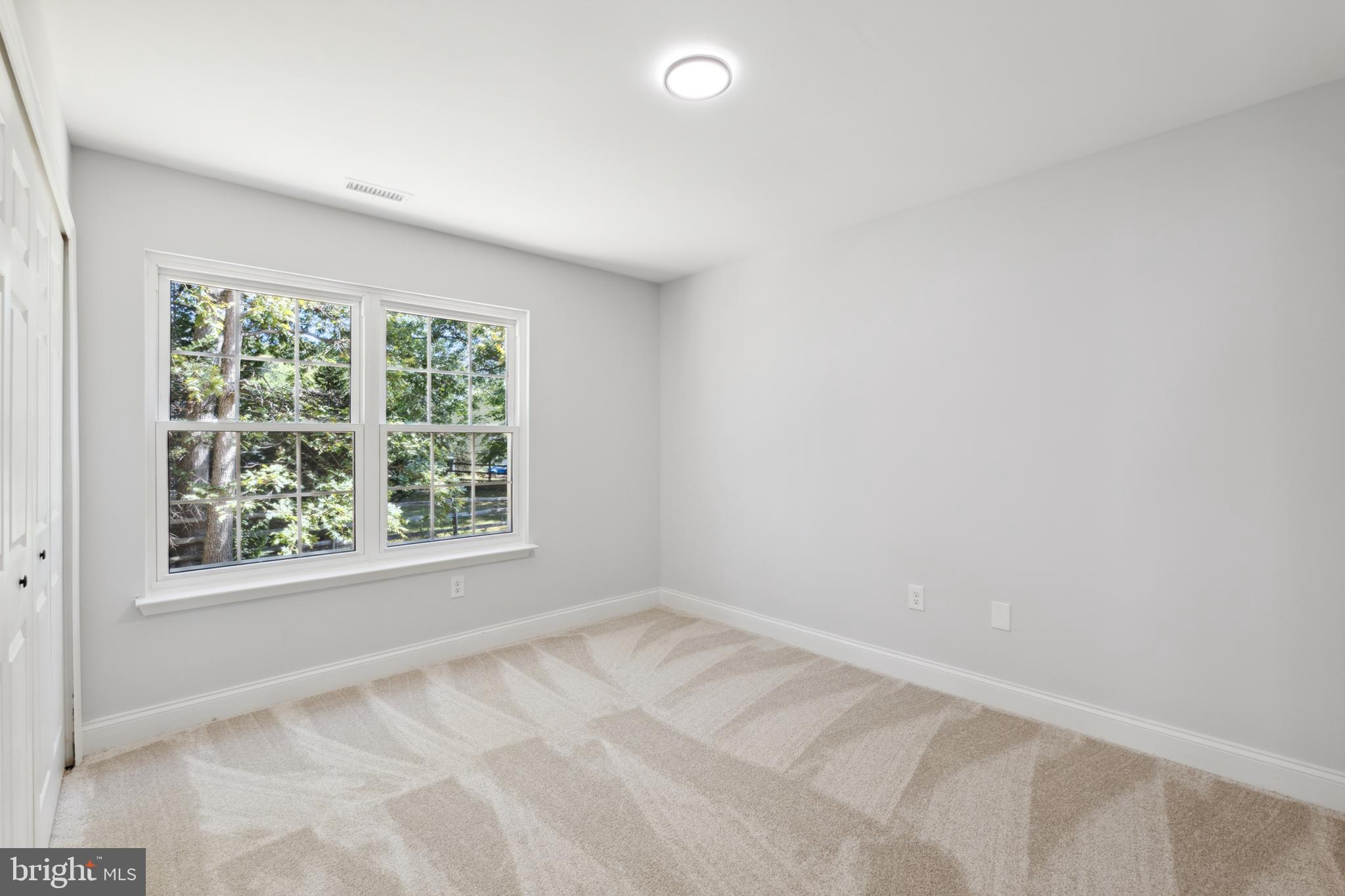 DORCHESTER NEIGHBORHOOD - Residential