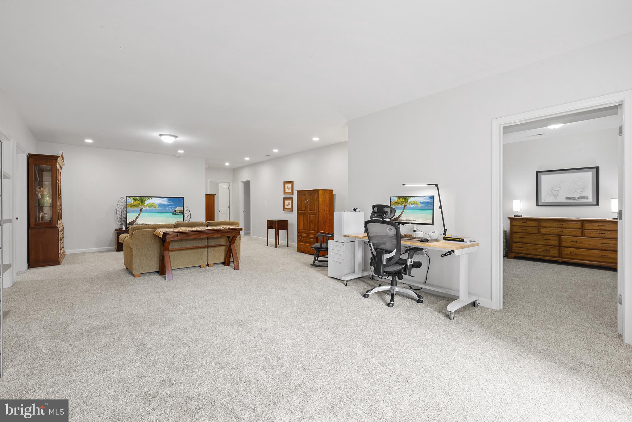 CUMBERLAND TOWNSHIP - Residential