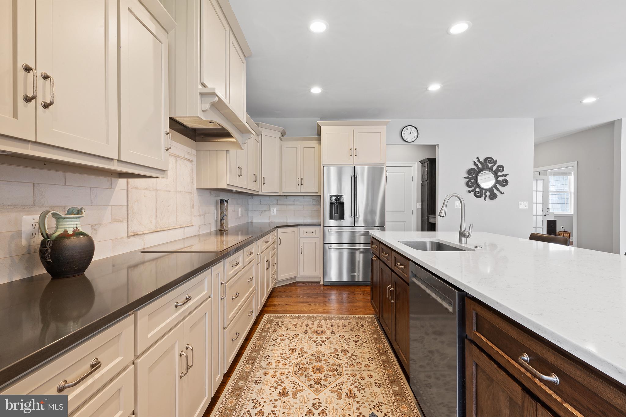 CUMBERLAND TOWNSHIP - Residential