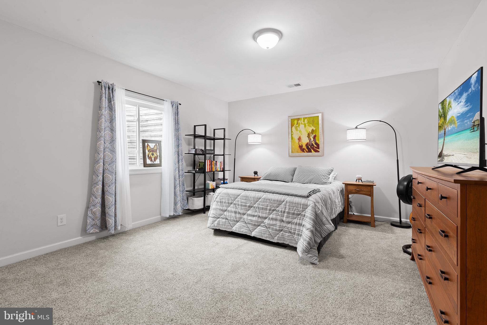 CUMBERLAND TOWNSHIP - Residential