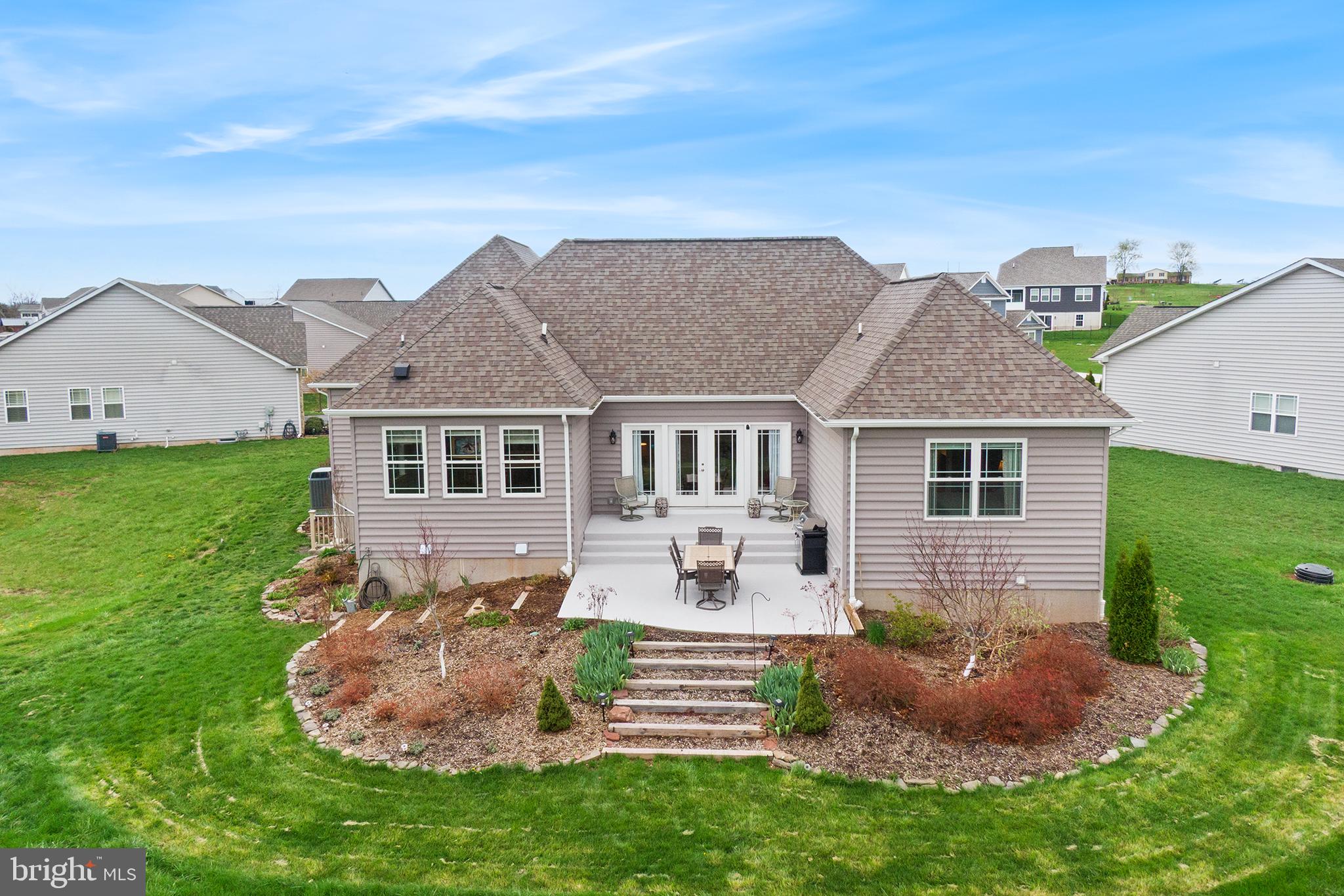 CUMBERLAND TOWNSHIP - Residential