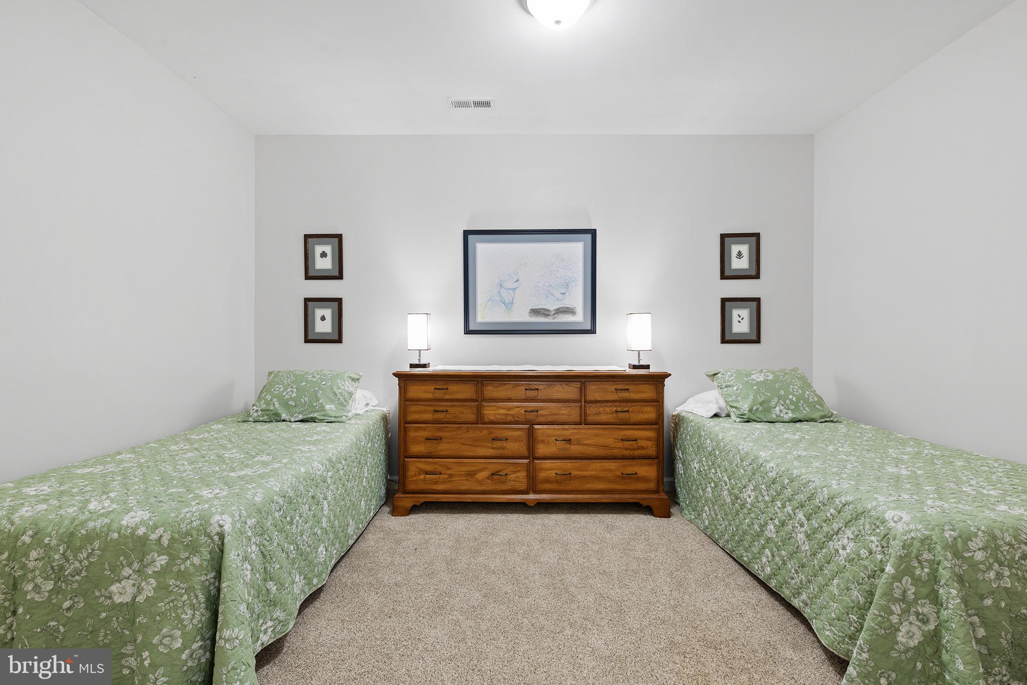 CUMBERLAND TOWNSHIP - Residential