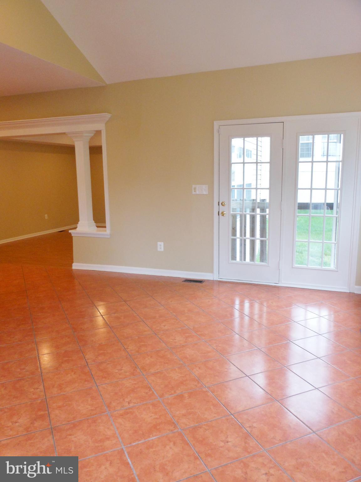 STACYS RIDGE - Residential Lease