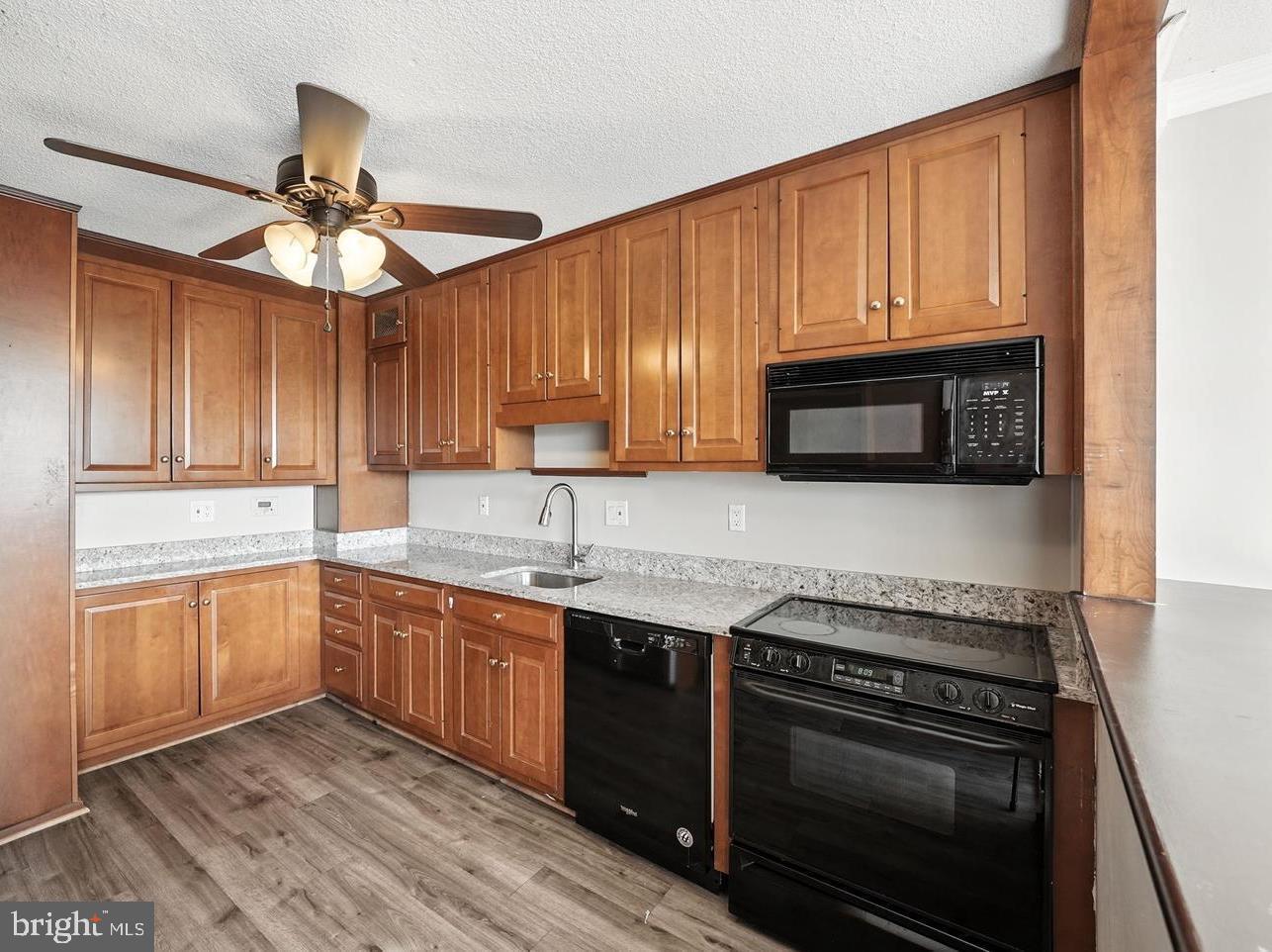 2059 HUNTINGTON AVENUE 907