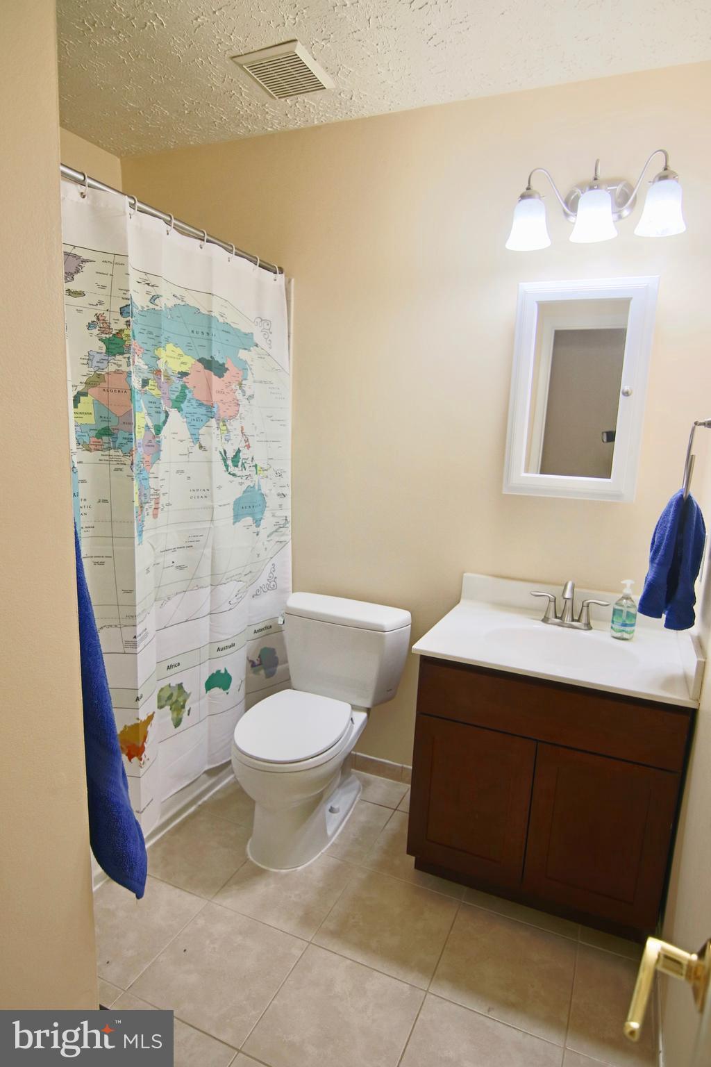 THE PROVINCES - Residential