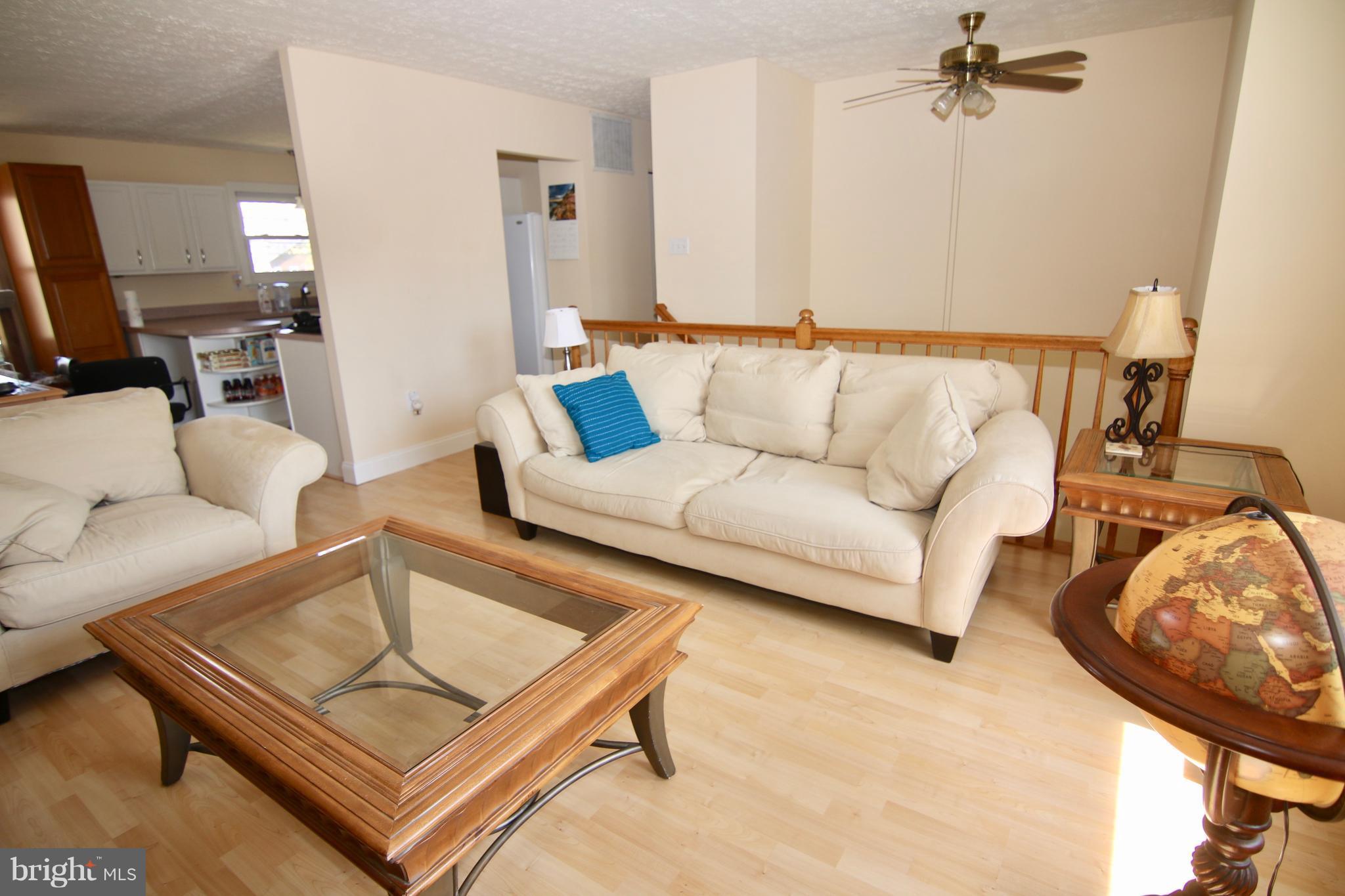 THE PROVINCES - Residential