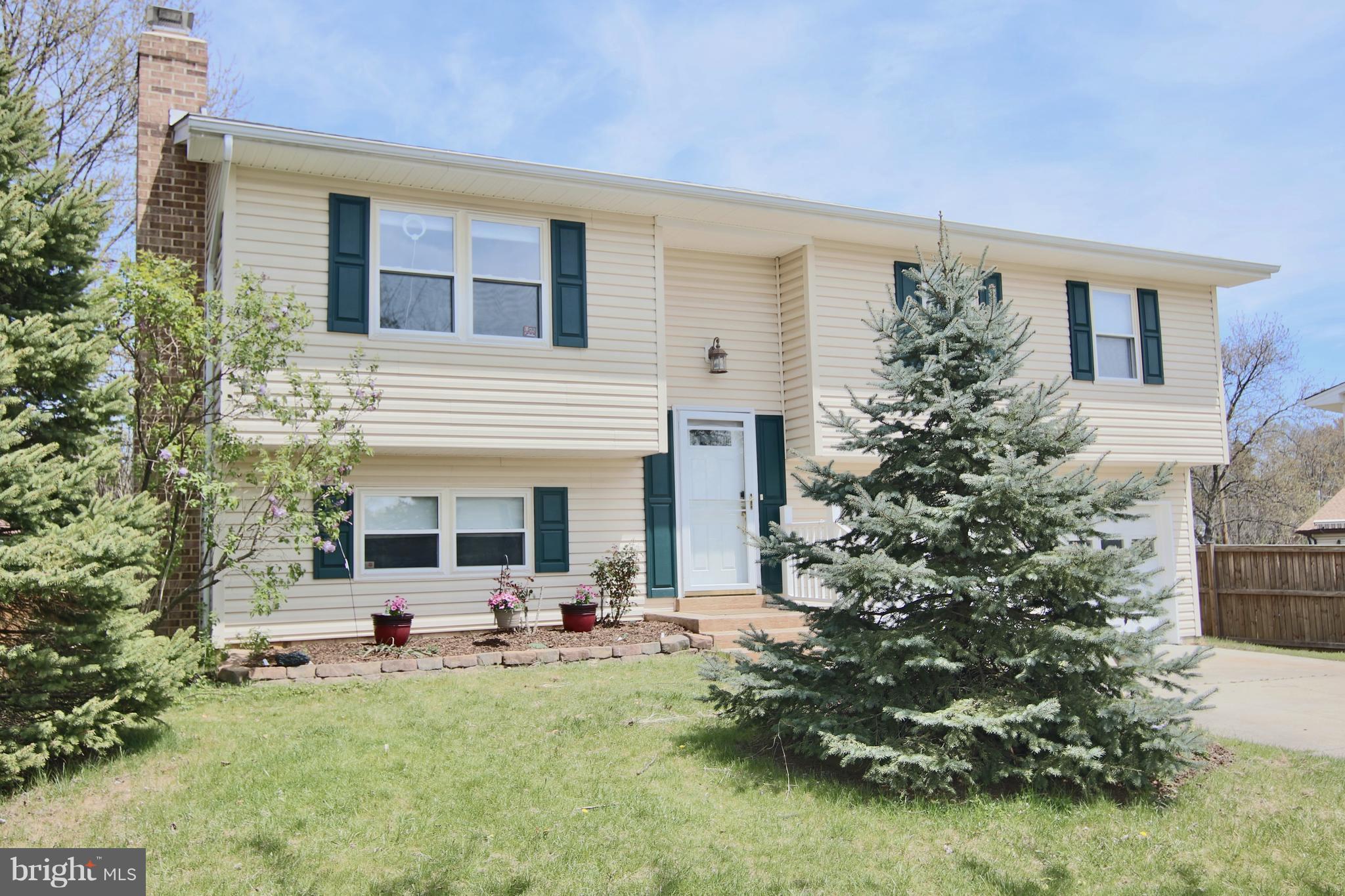 THE PROVINCES - Residential