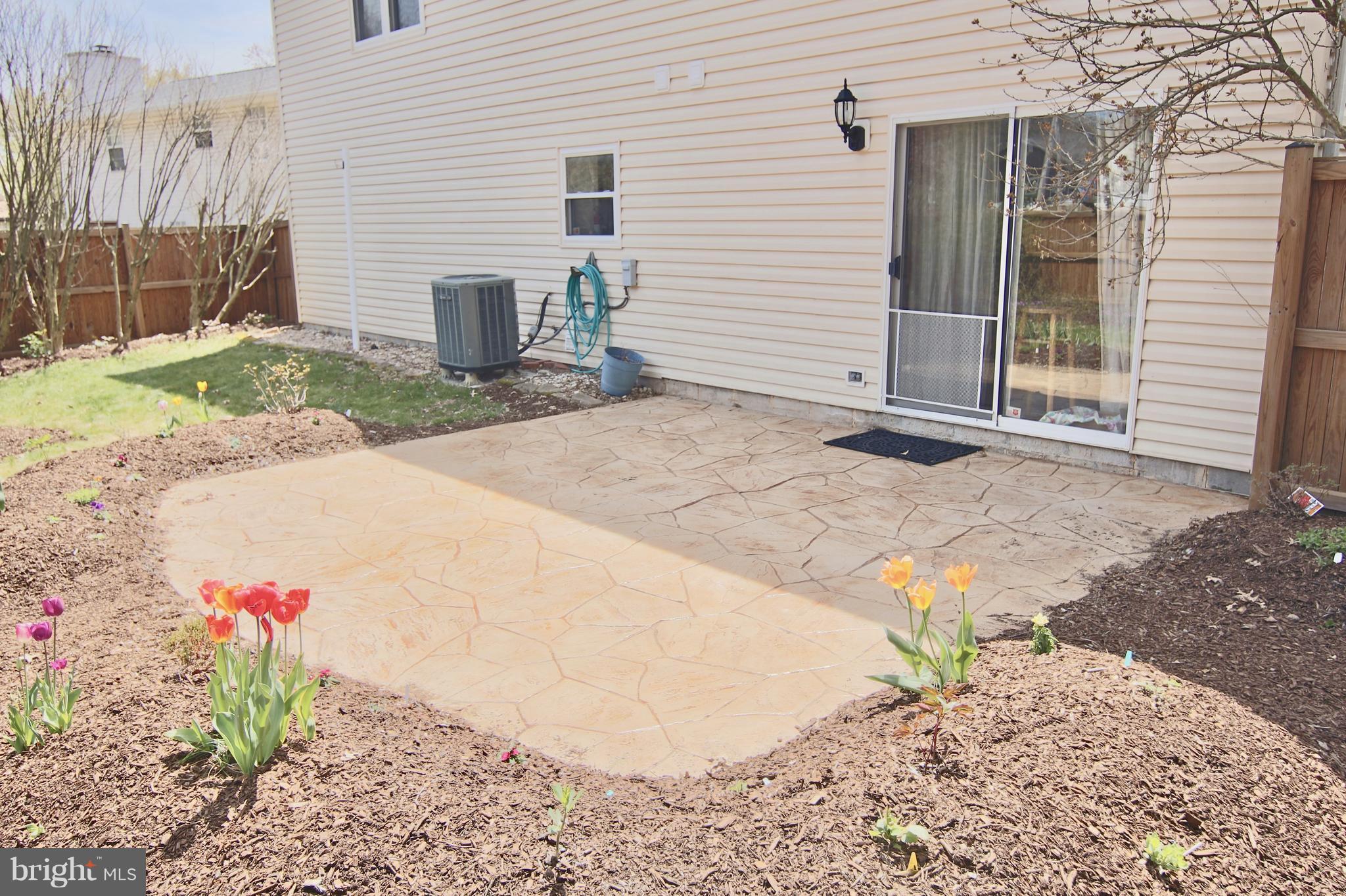 THE PROVINCES - Residential