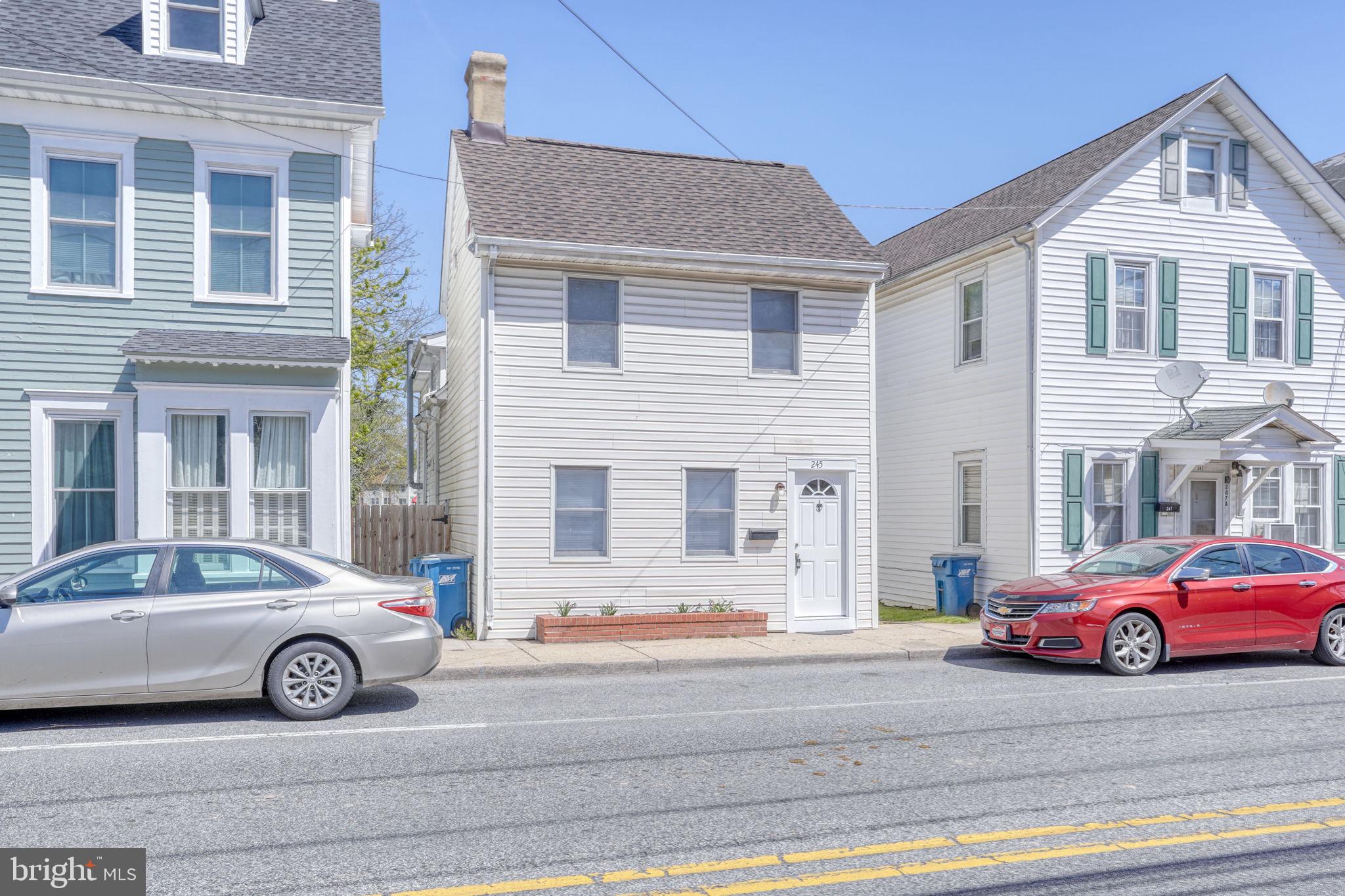 245 E CAMDEN WYOMING AVENUE