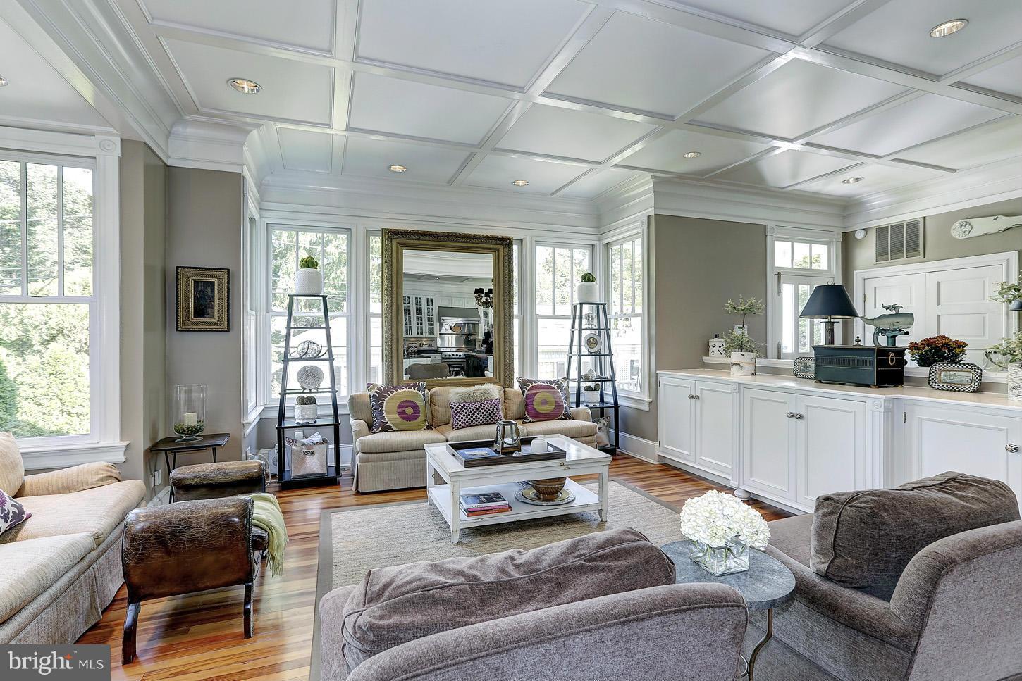 CHEVY CHASE - Residential