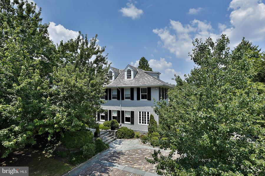 CHEVY CHASE - Residential