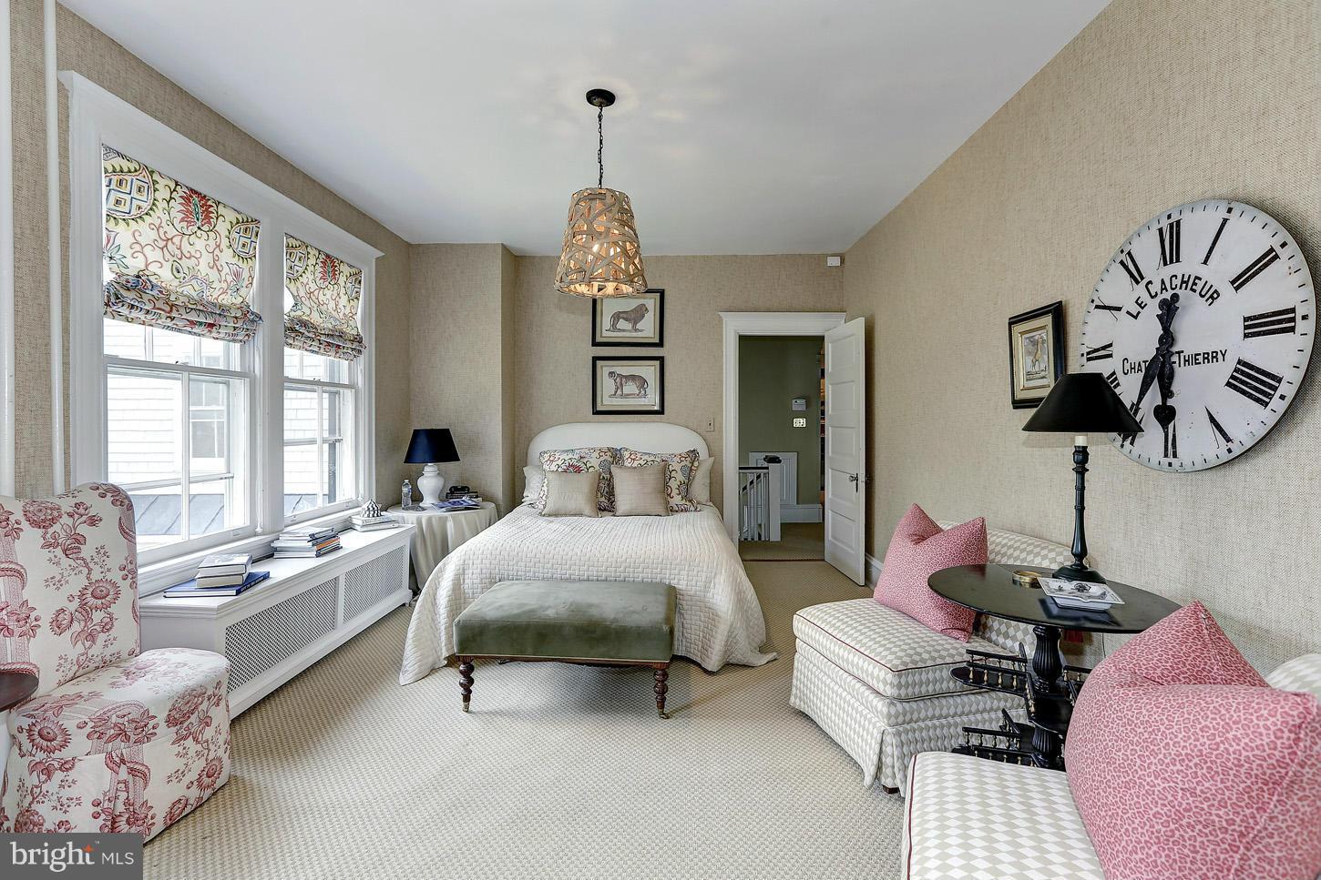 CHEVY CHASE - Residential