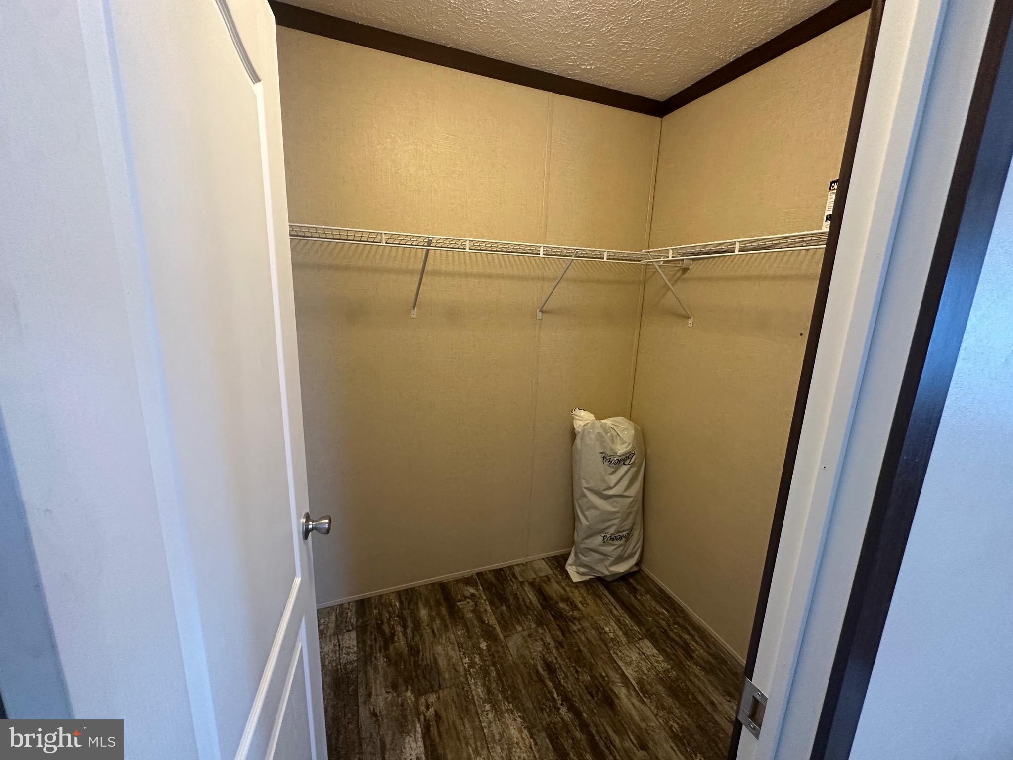 PARADISE - Residential