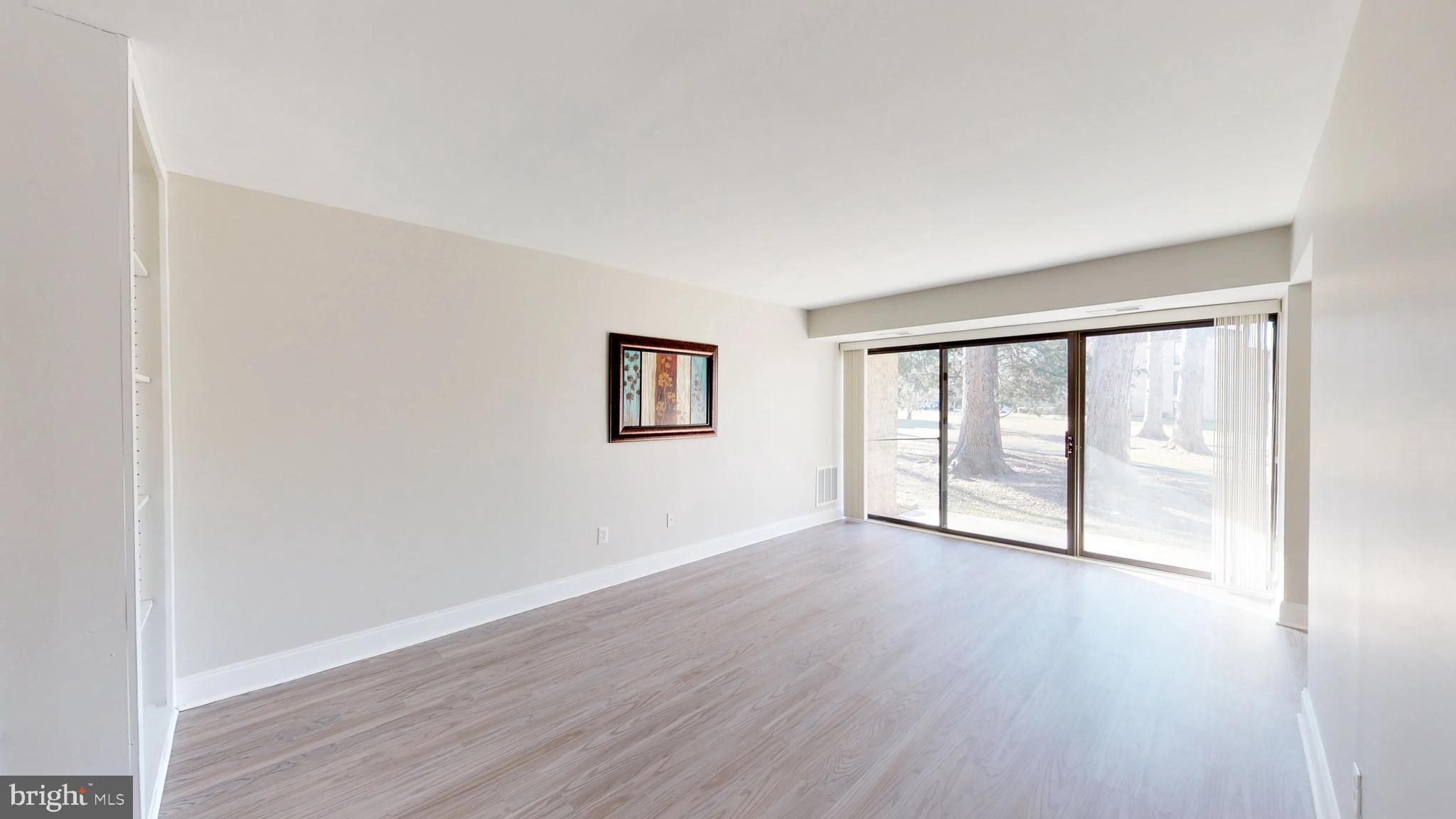 SOUTHGATE - Residential Lease