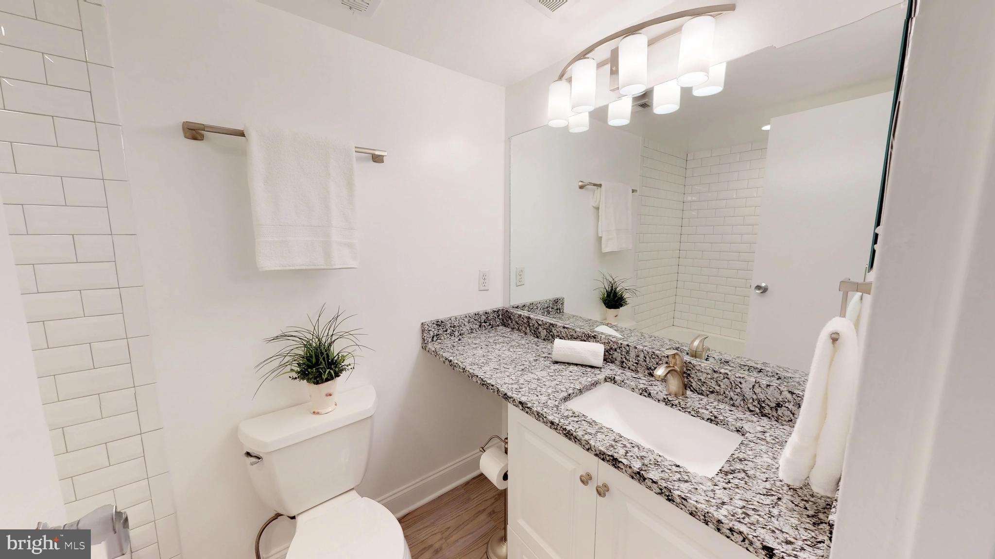 SOUTHGATE - Residential Lease