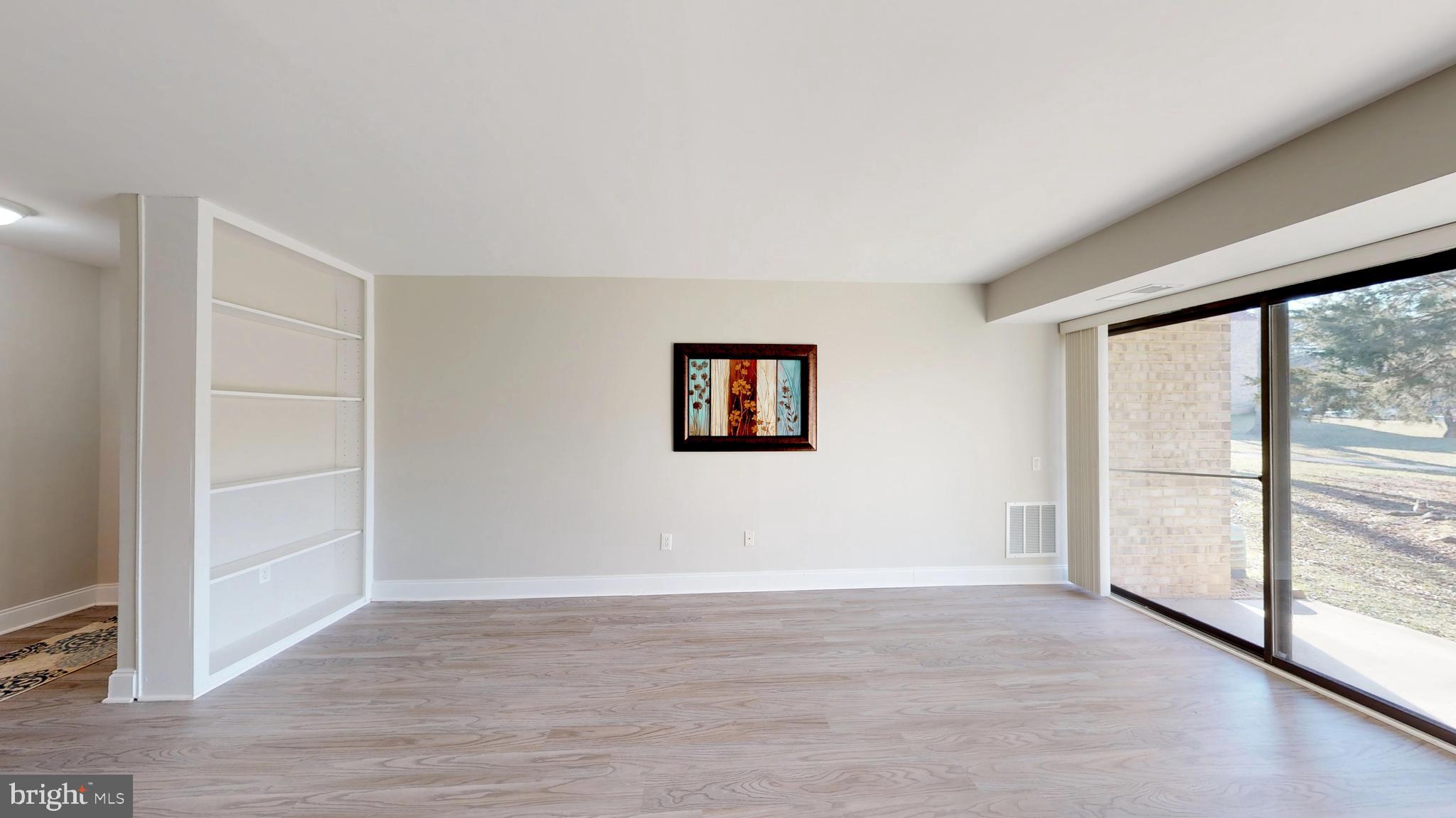 SOUTHGATE - Residential Lease