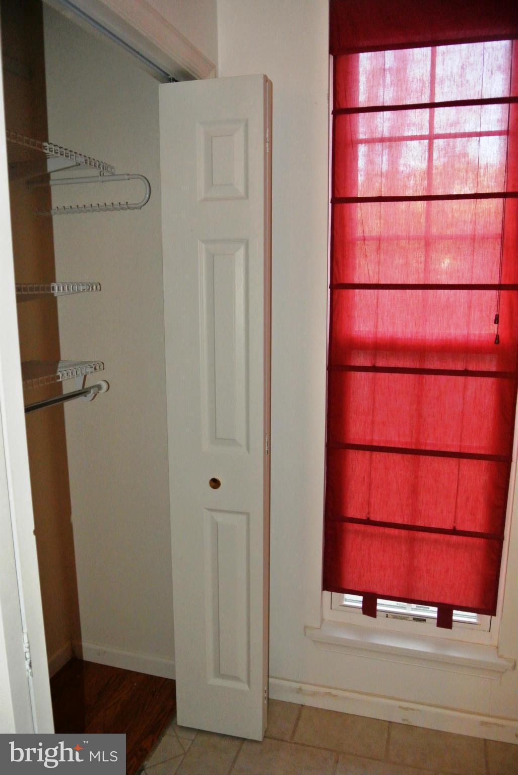 ESSEX SOUTH - Residential Lease