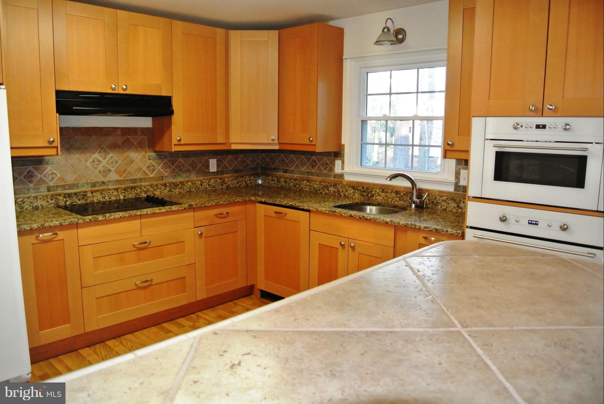 ESSEX SOUTH - Residential Lease