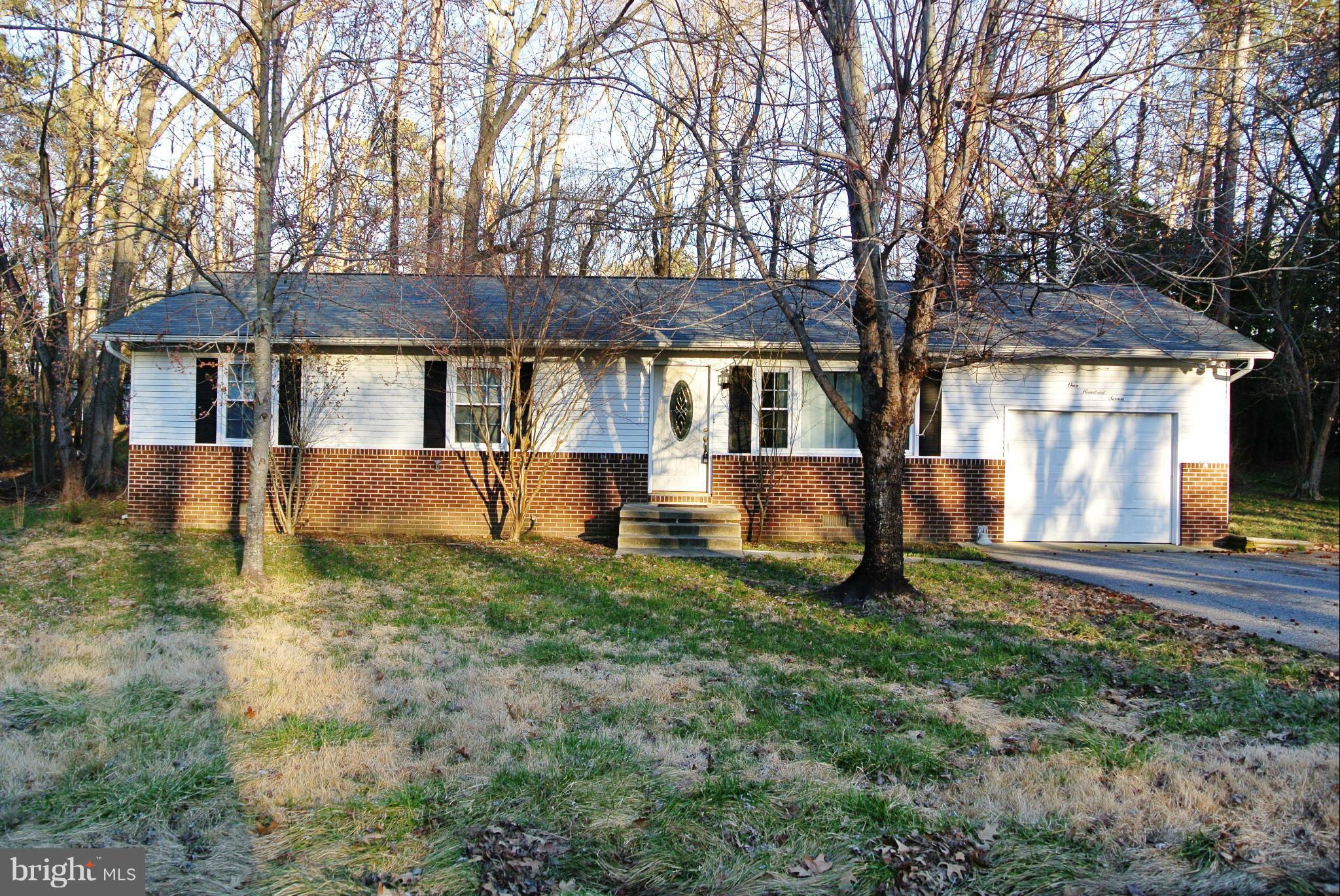 ESSEX SOUTH - Residential Lease