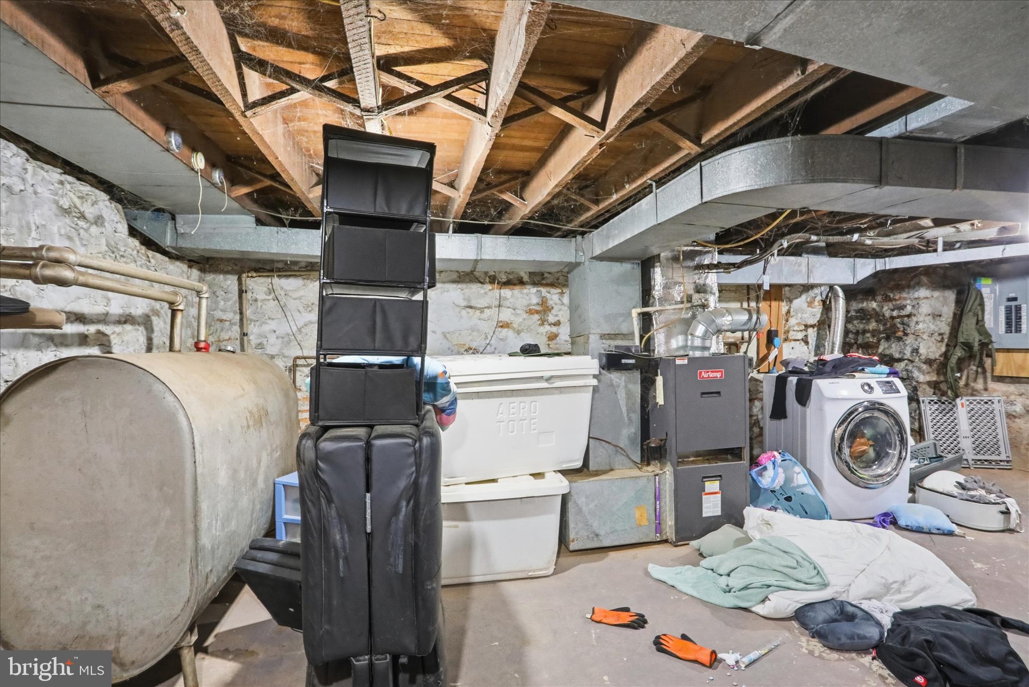 HAGERSTOWN - Residential