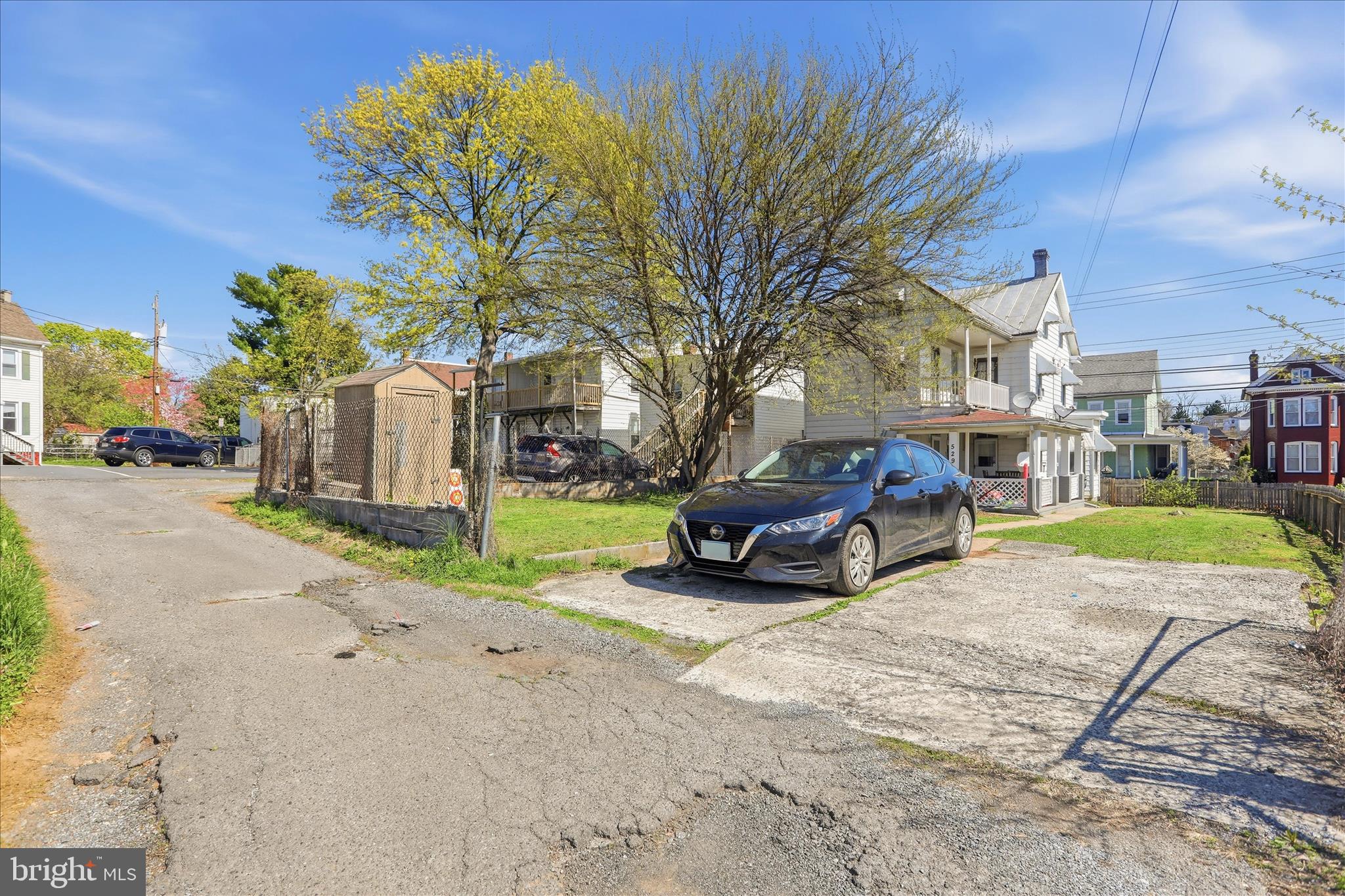 HAGERSTOWN - Residential