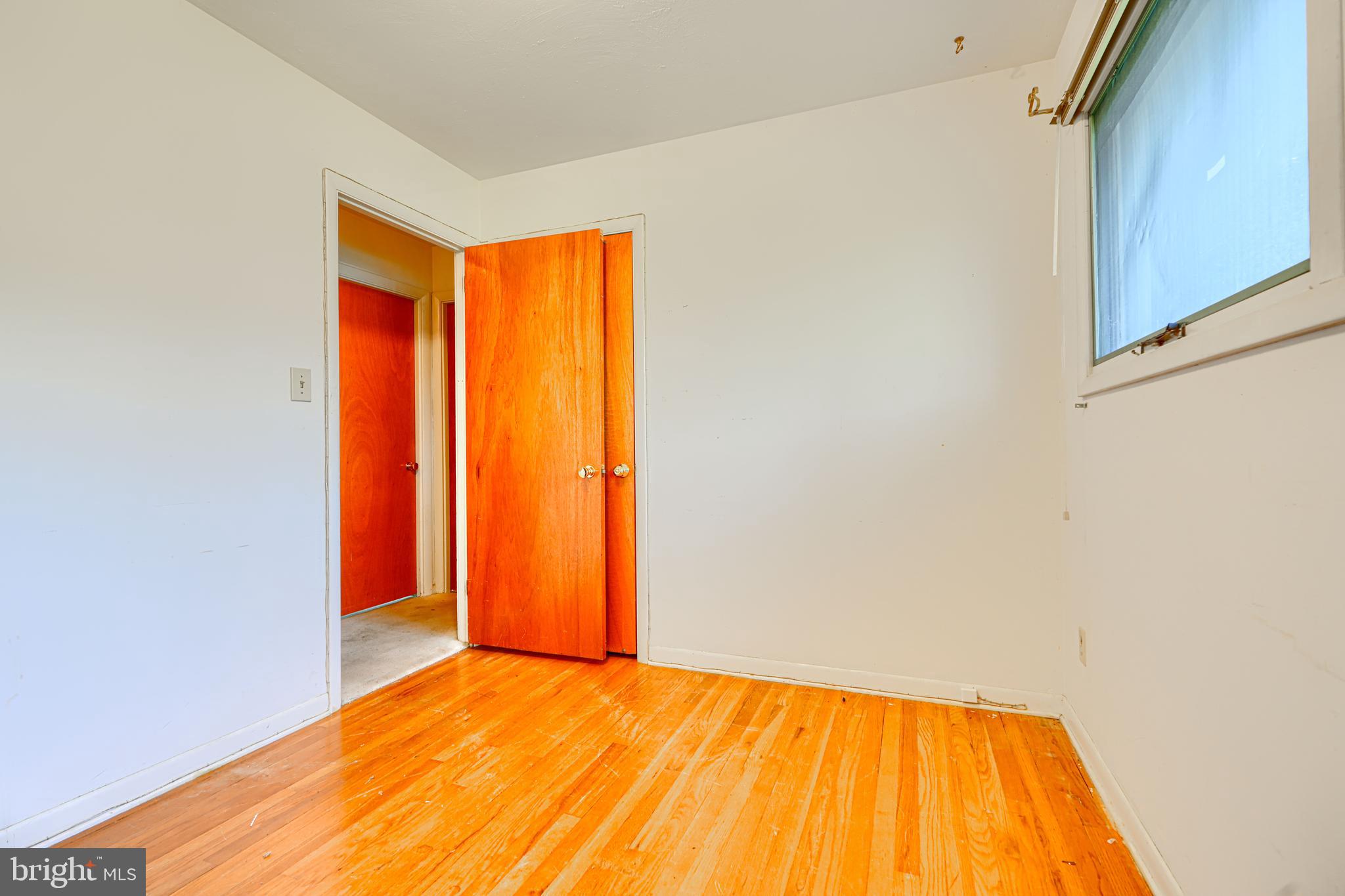 COLONIAL ACRES - Residential