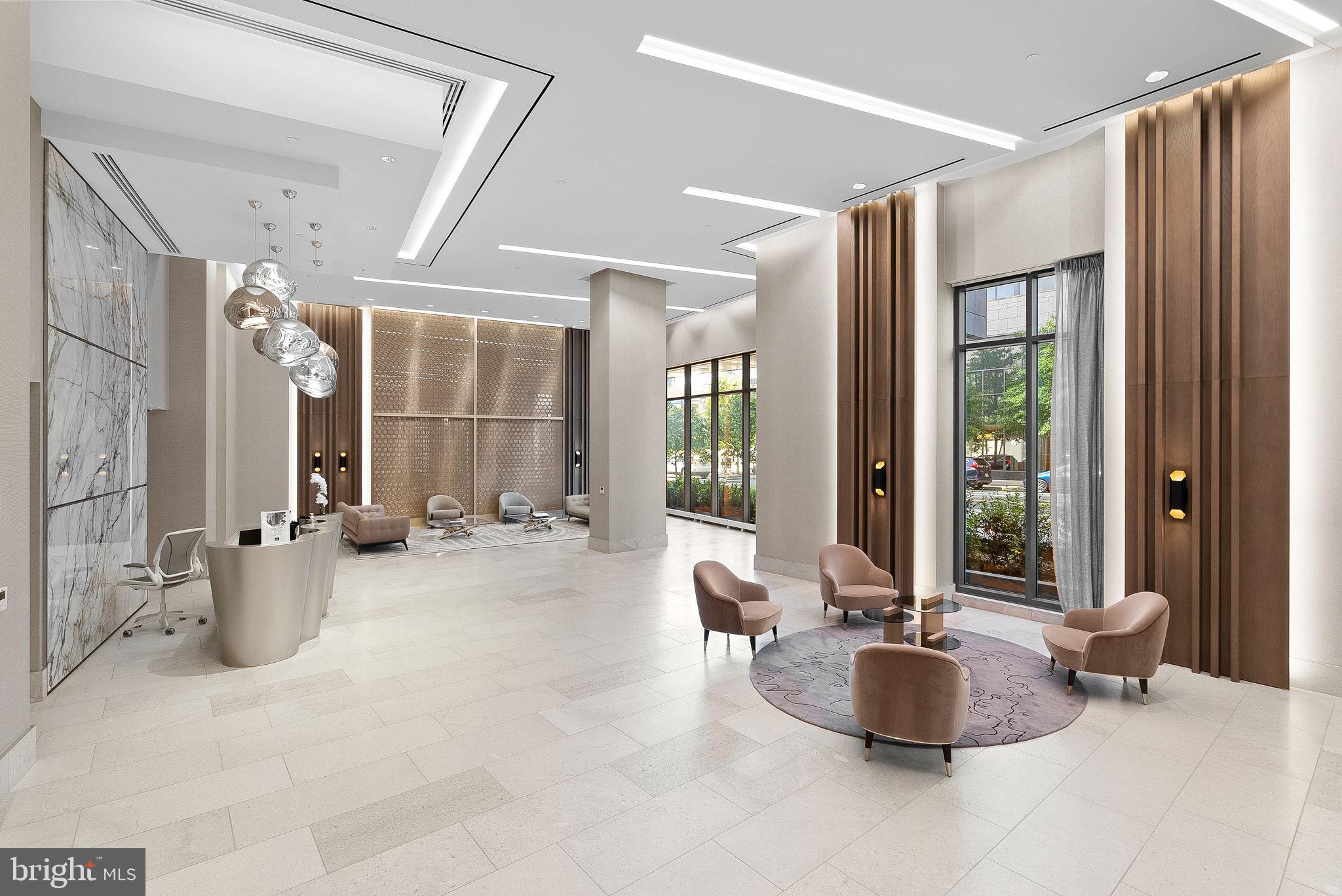 TYSONS CORNER - Residential