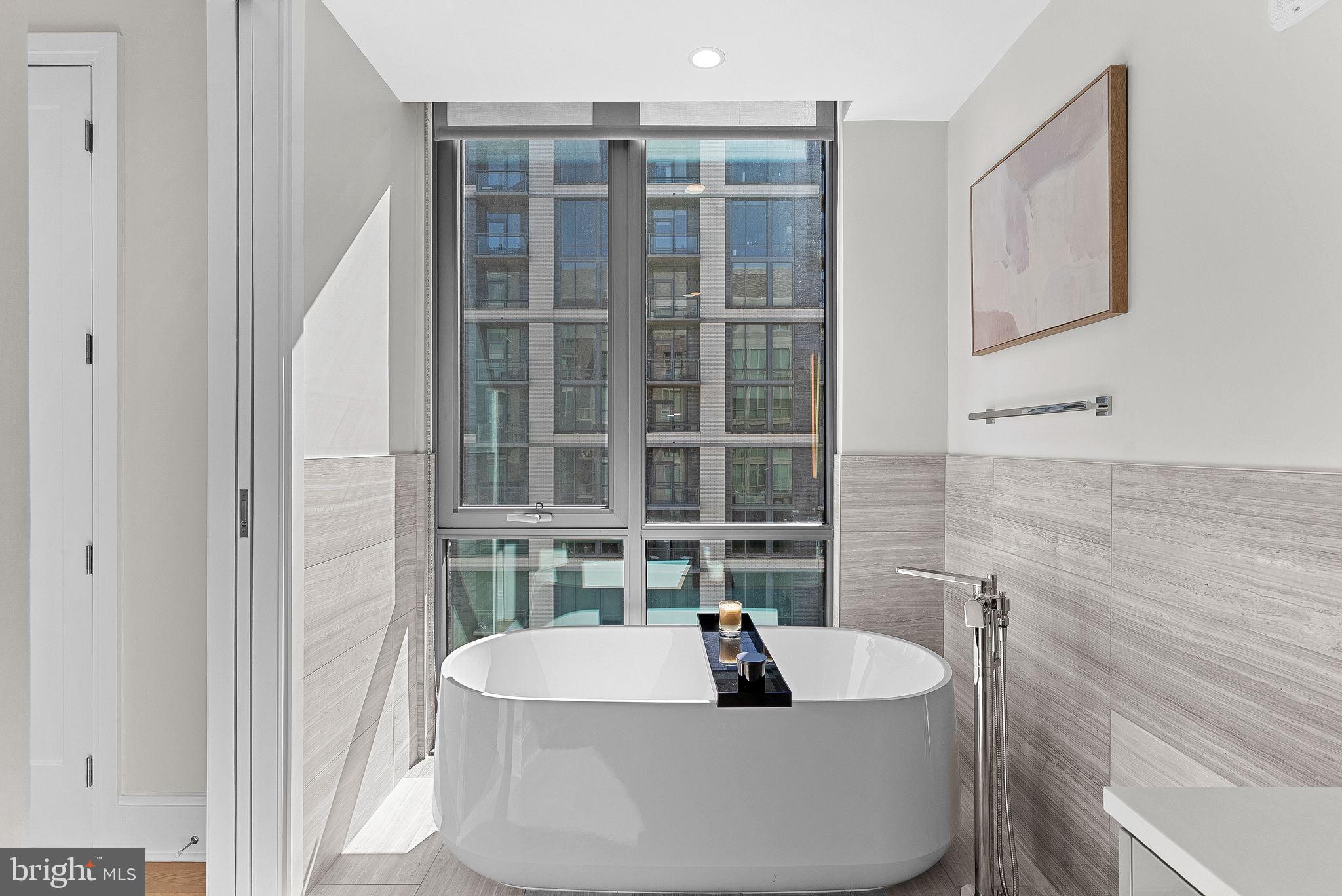 TYSONS CORNER - Residential