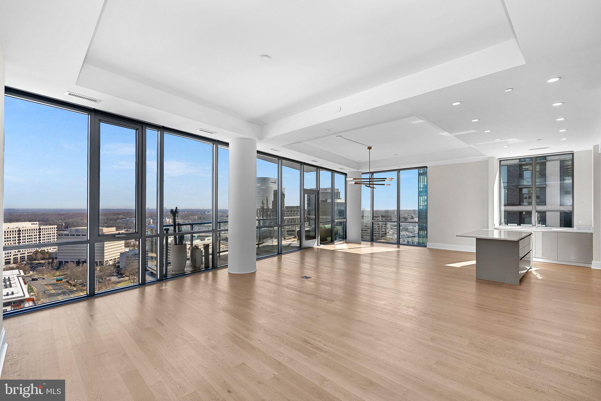 TYSONS CORNER - Residential