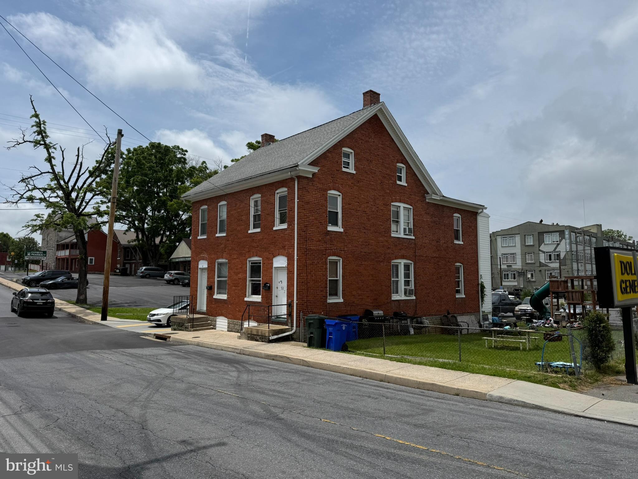 HAGERSTOWN - Residential