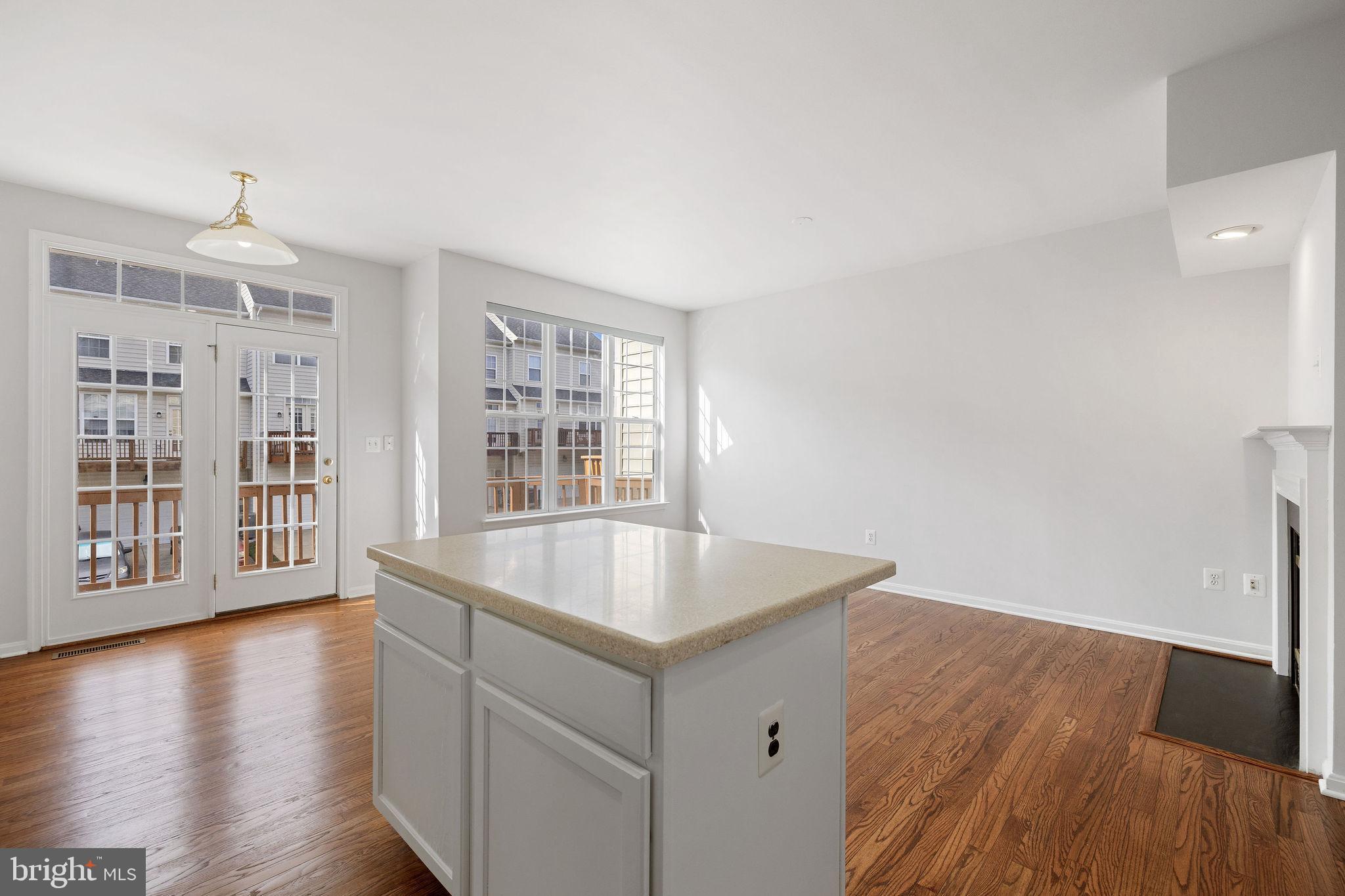 PRINCE WILLIAM TOWN CENTER - Residential Lease