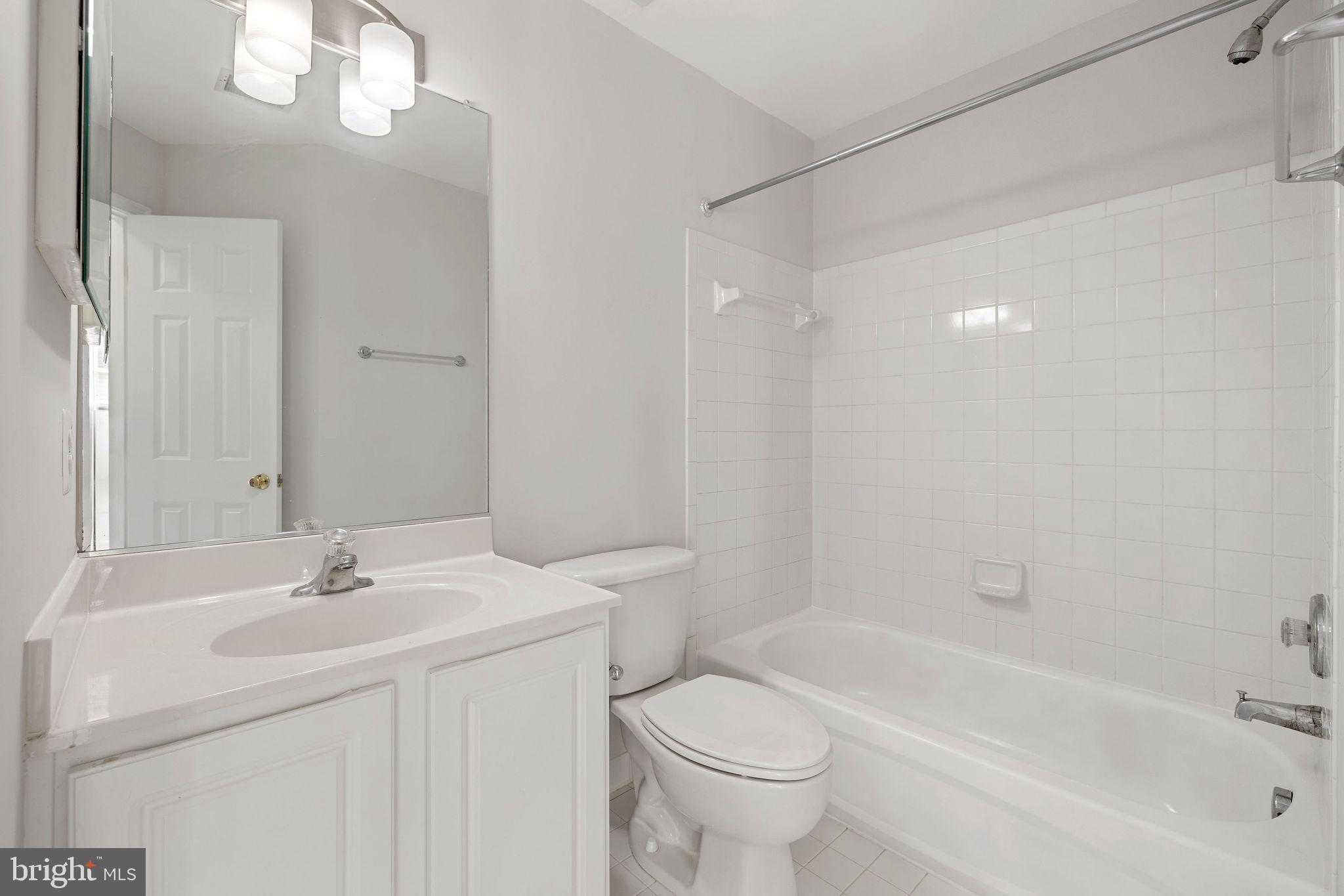 PRINCE WILLIAM TOWN CENTER - Residential Lease