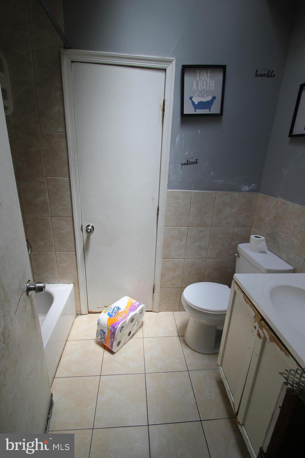 MAYFAIR - Residential