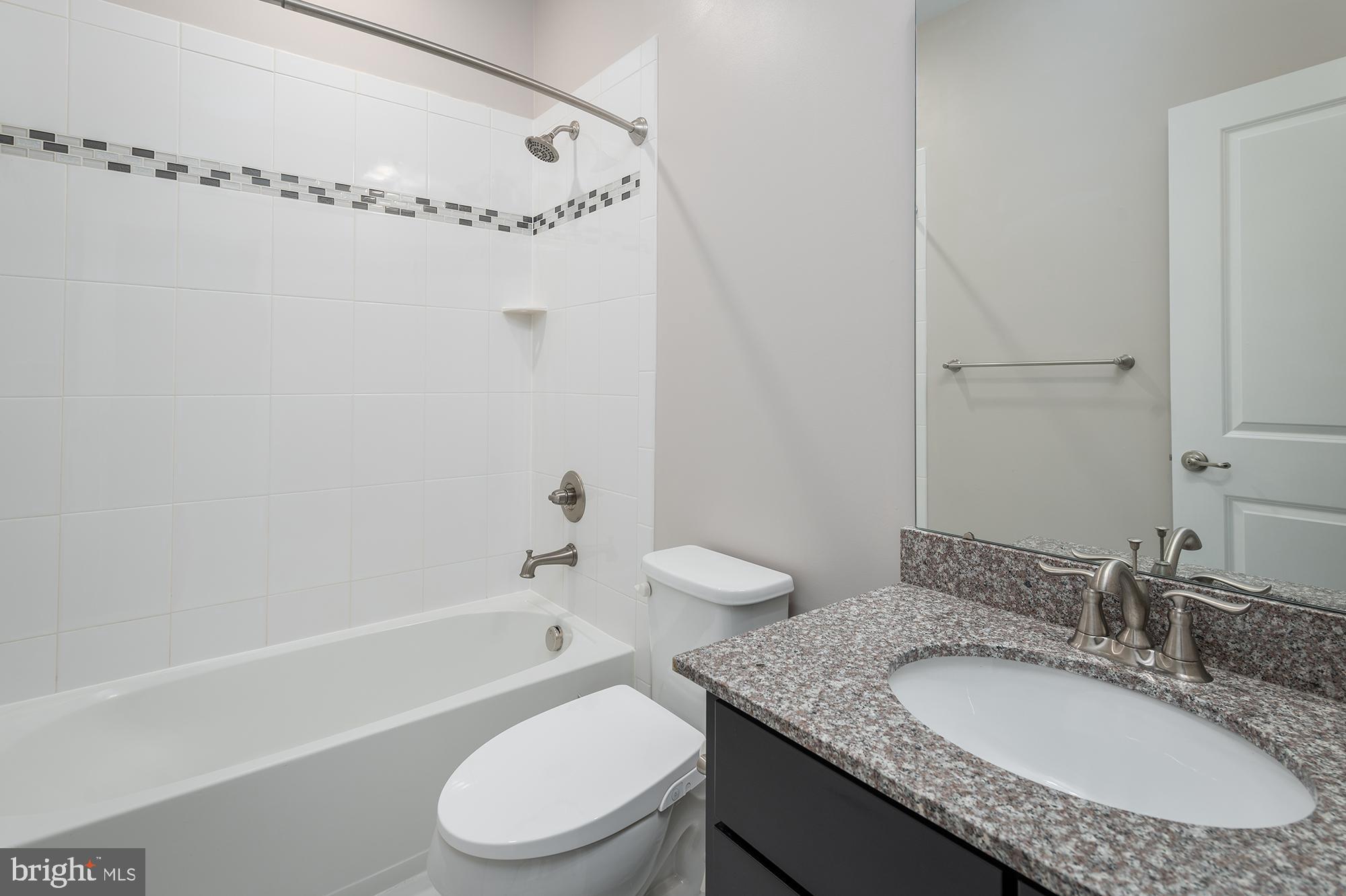 PARKSIDE - Residential