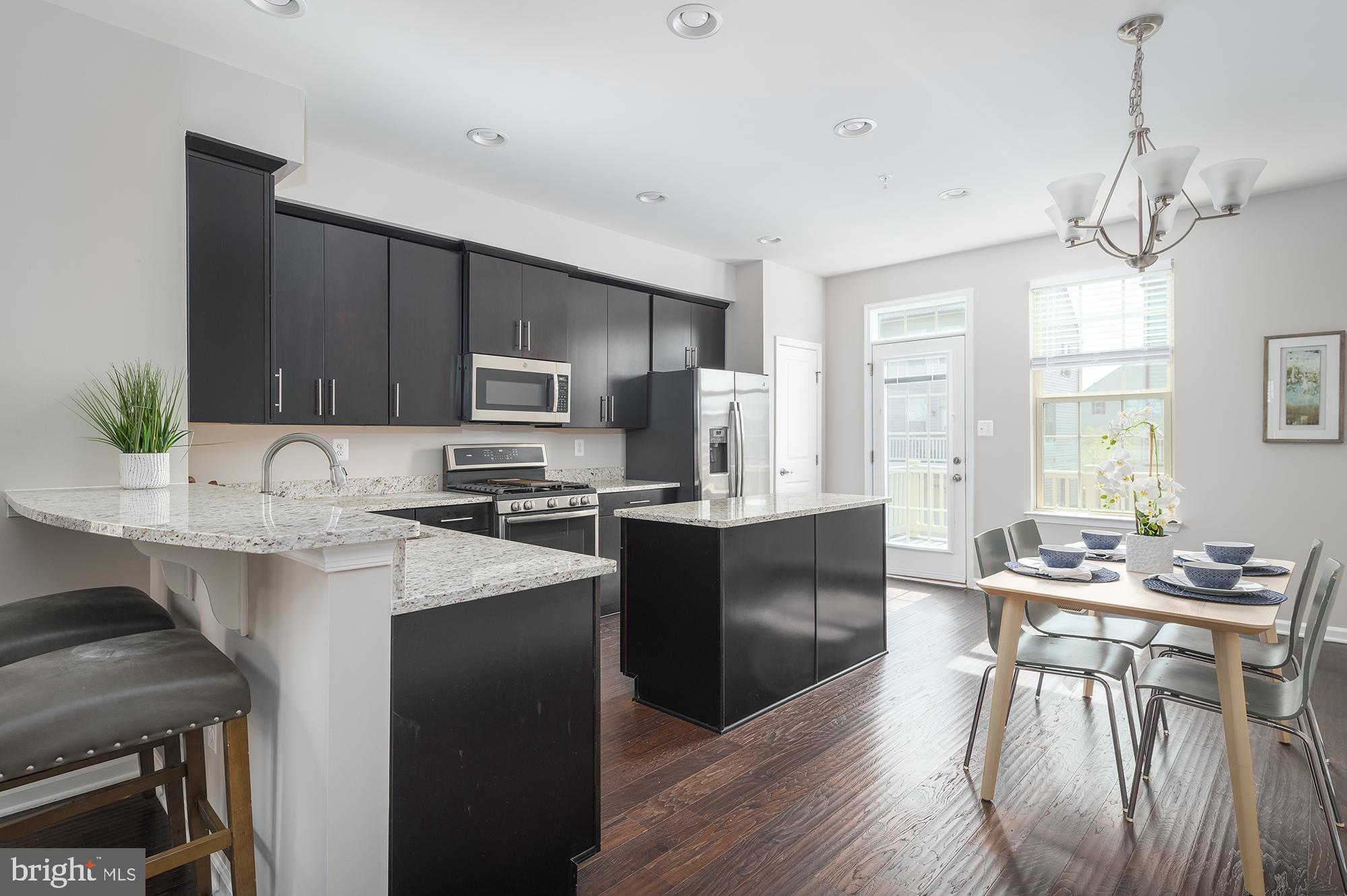 PARKSIDE - Residential