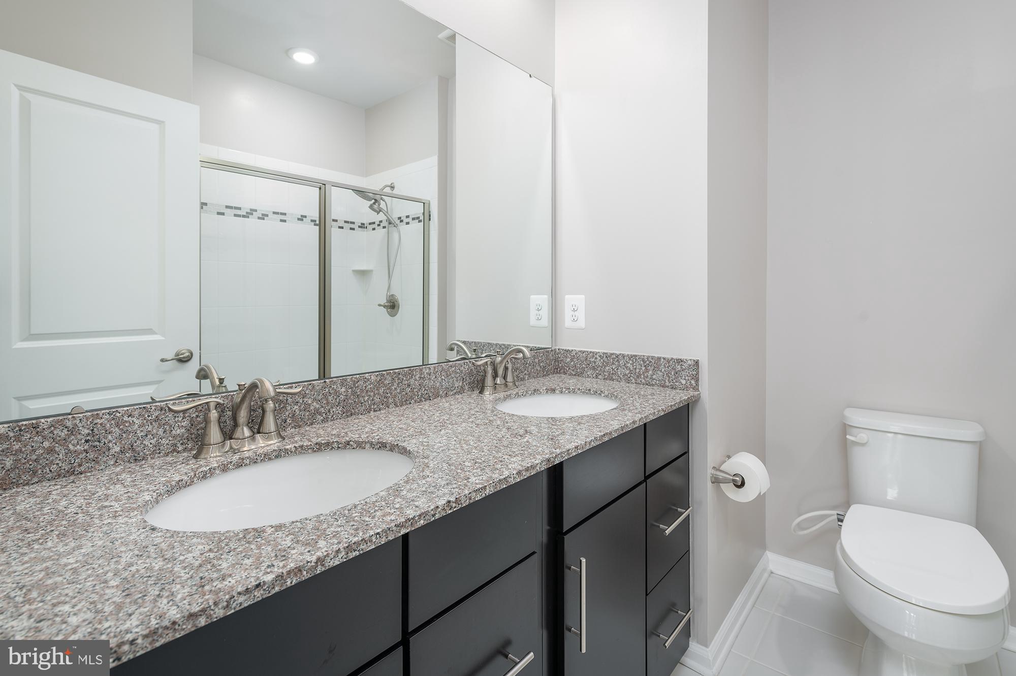 PARKSIDE - Residential