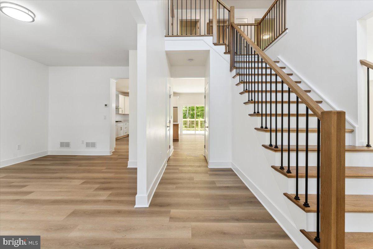 18 BROOKDALE DRIVE
