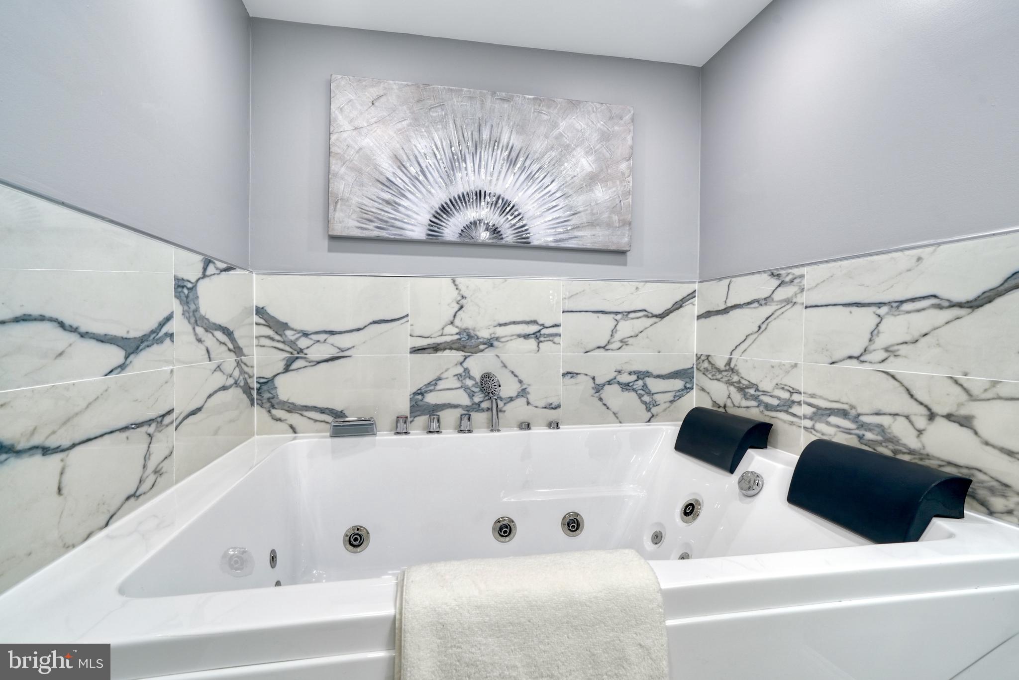 MERRIDALE LITTLE FARMS - Residential