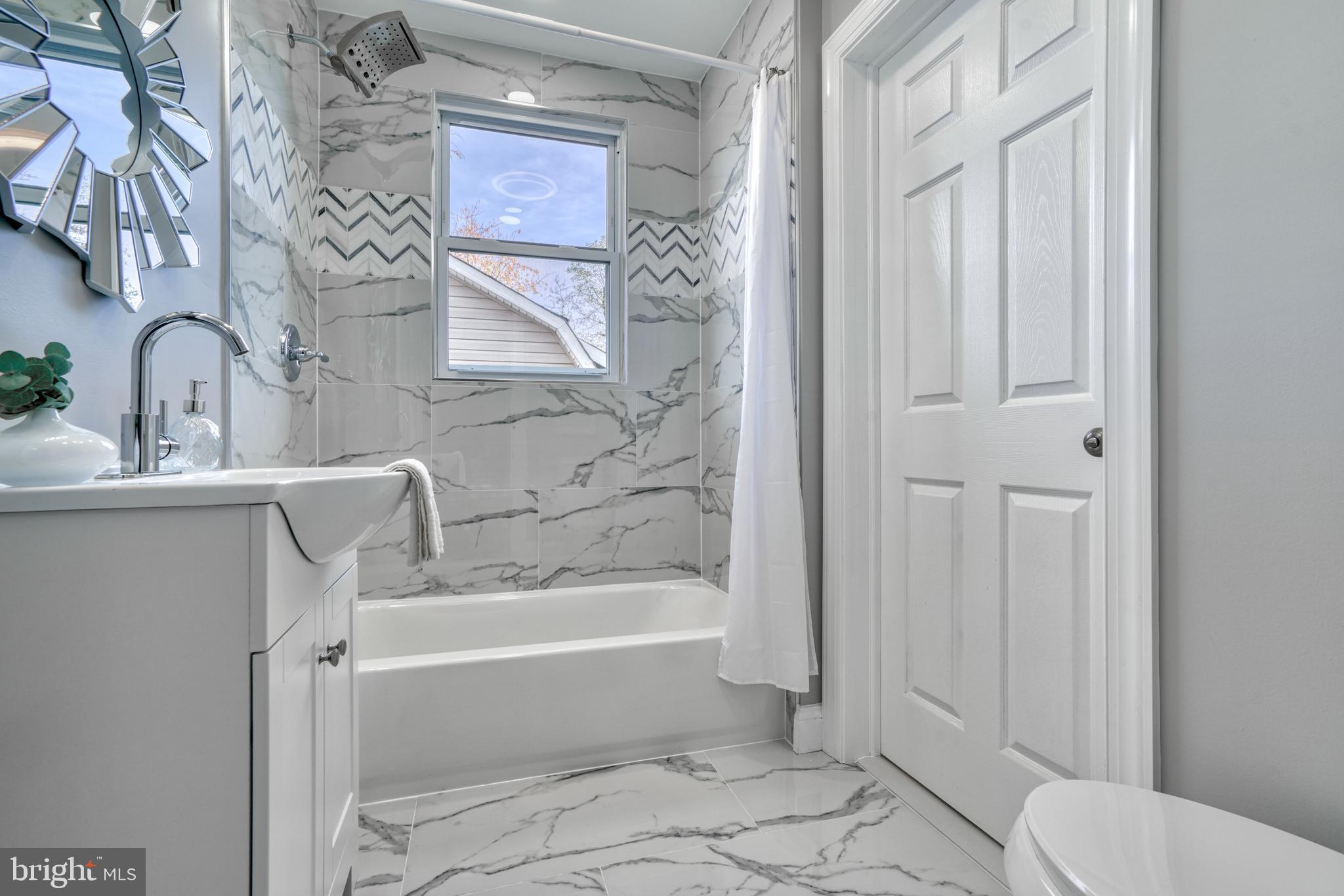 MERRIDALE LITTLE FARMS - Residential