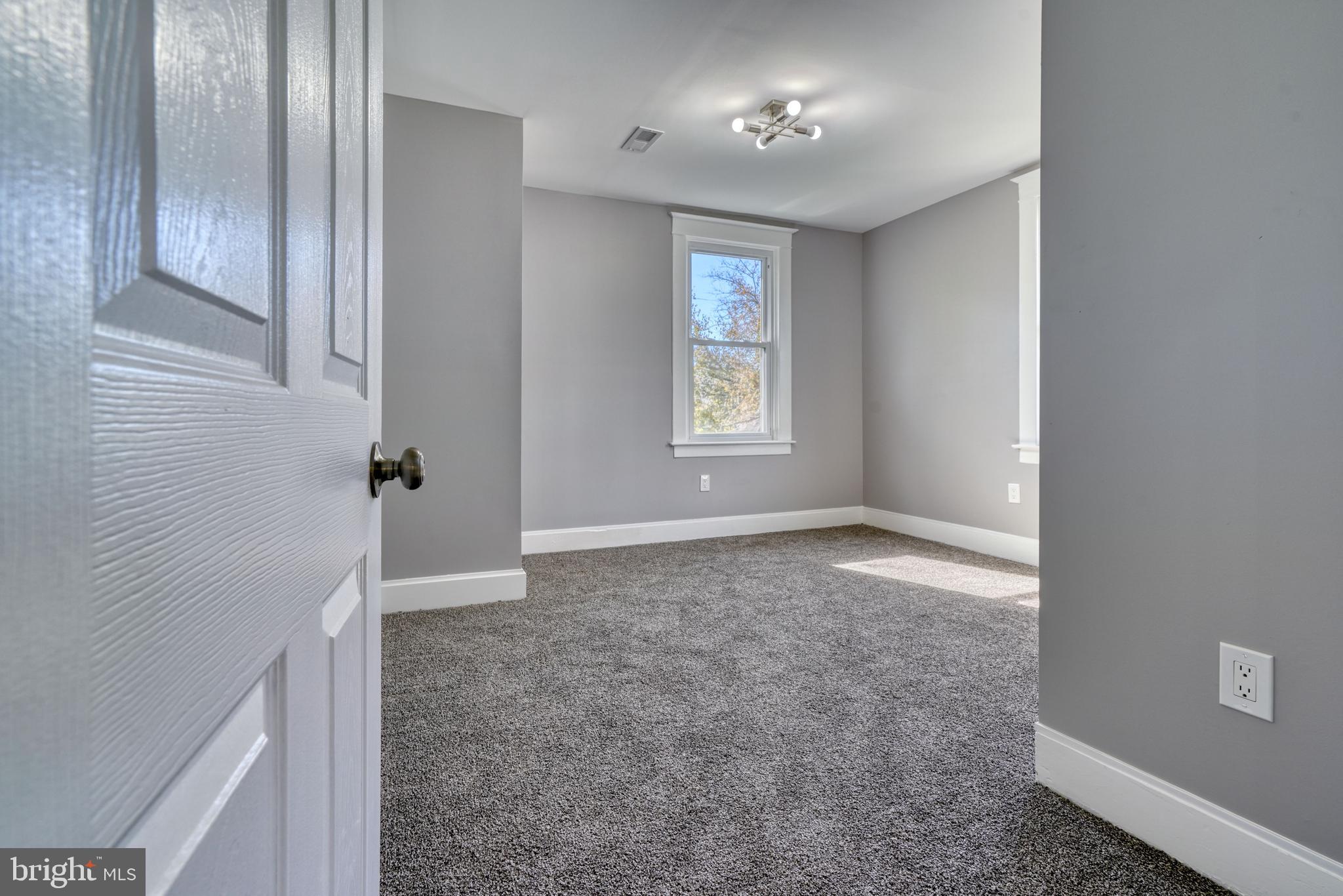 MERRIDALE LITTLE FARMS - Residential