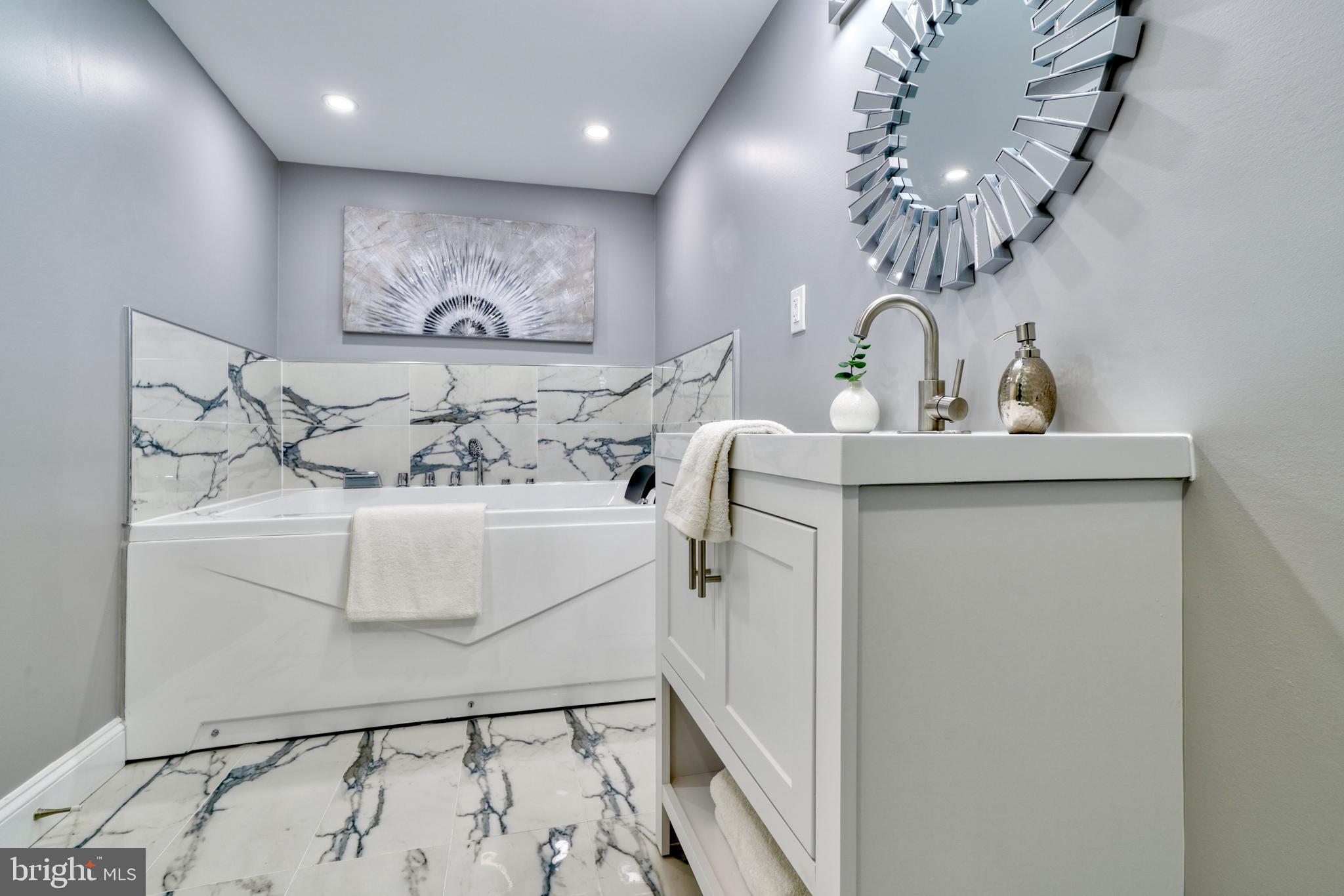 MERRIDALE LITTLE FARMS - Residential