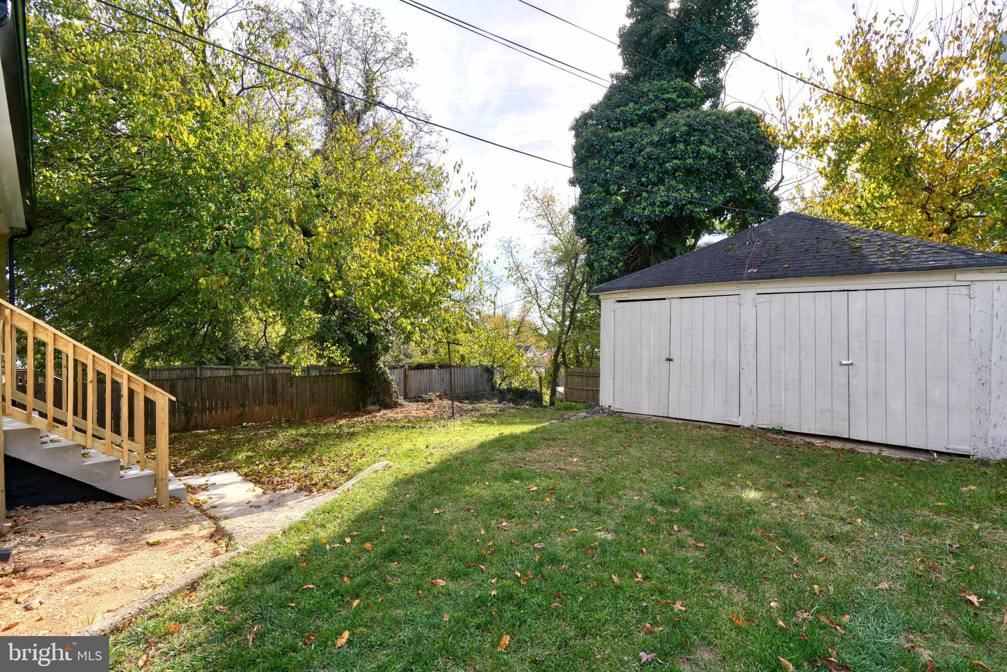 MERRIDALE LITTLE FARMS - Residential