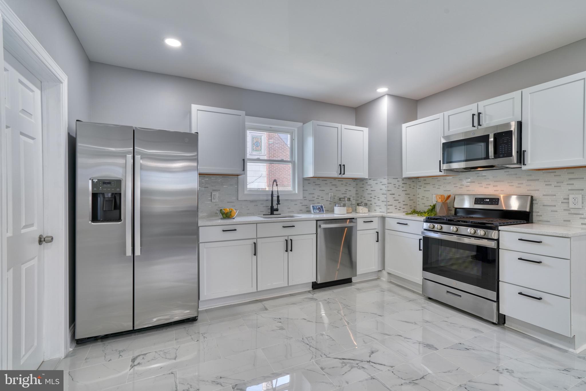 MERRIDALE LITTLE FARMS - Residential