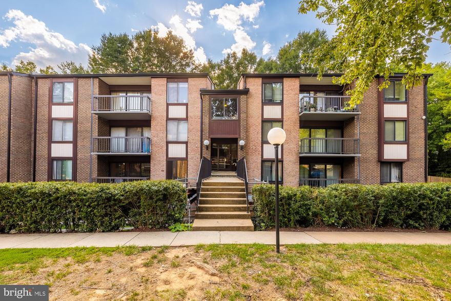 Welcome to this modern and inviting 1-bedroom, 1-bathroom condo located at 9708 Kingsbridge Drive, Unit 103, Fairfax, VA. Boasting 904 square feet of living space, this stylish unit offers a comfortable and convenient lifestyle.

Step inside and discover a well-designed layout that includes a spacious living area with a balcony, perfect for enjoying your morning coffee or unwinding after a long day. The unit features a washer and dryer for added convenience, along with laundry facilities in the building.

The kitchen is equipped with stainless steel appliances, providing a sleek and contemporary space for preparing meals. Adjacent to the kitchen, you'll find a formal dining room, ideal for entertaining guests or enjoying meals with loved ones. Additionally, this unit includes a home office, offering a dedicated space for remote work or study. 

Residents of this community have access to a pool, perfect for taking a refreshing dip on warm days. Air conditioning ensures year-round comfort, while guest parking and unassigned parking spaces provide convenience for residents and visitors.

This pet-friendly unit welcomes furry companions with a $50/month pet rent, allowing you to enjoy the company of your beloved pets.

Available for a 12-month lease term beginning on August 15, 2024, this condo presents an opportunity to embrace modern living in a sought-after location. Don't miss out on the chance to make this contemporary space your new home.