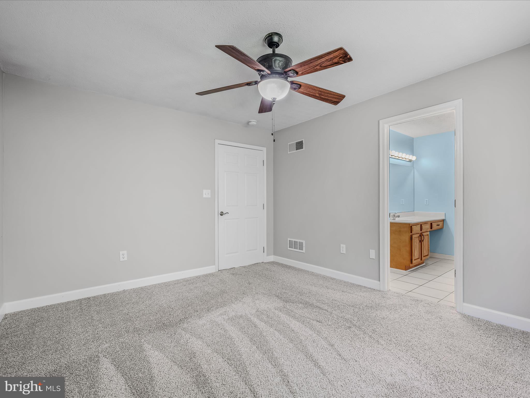 CACAPON SOUTH - Residential